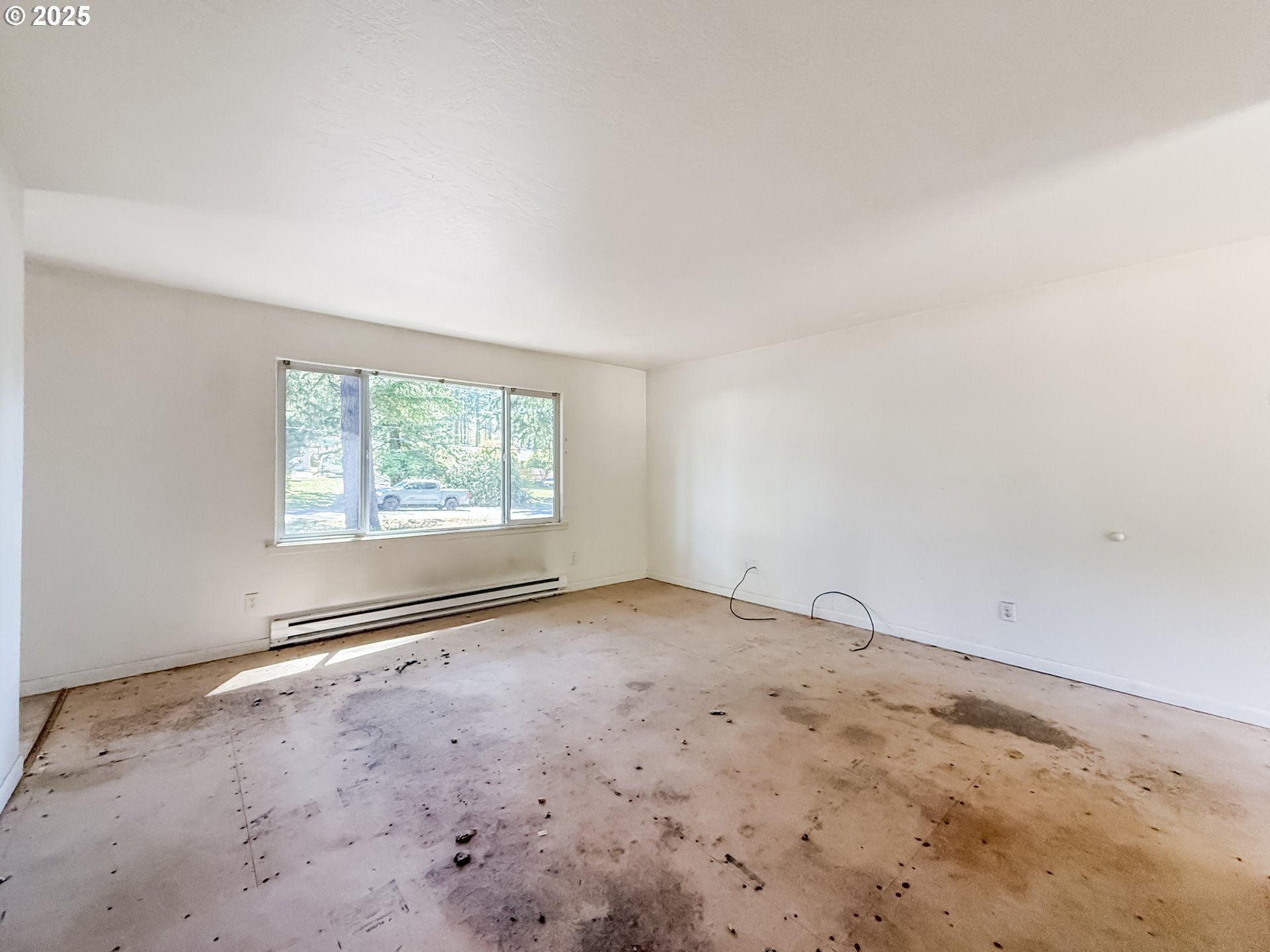 Brookings, Oregon, 97415, United States, ,Residential,For Sale,1983700