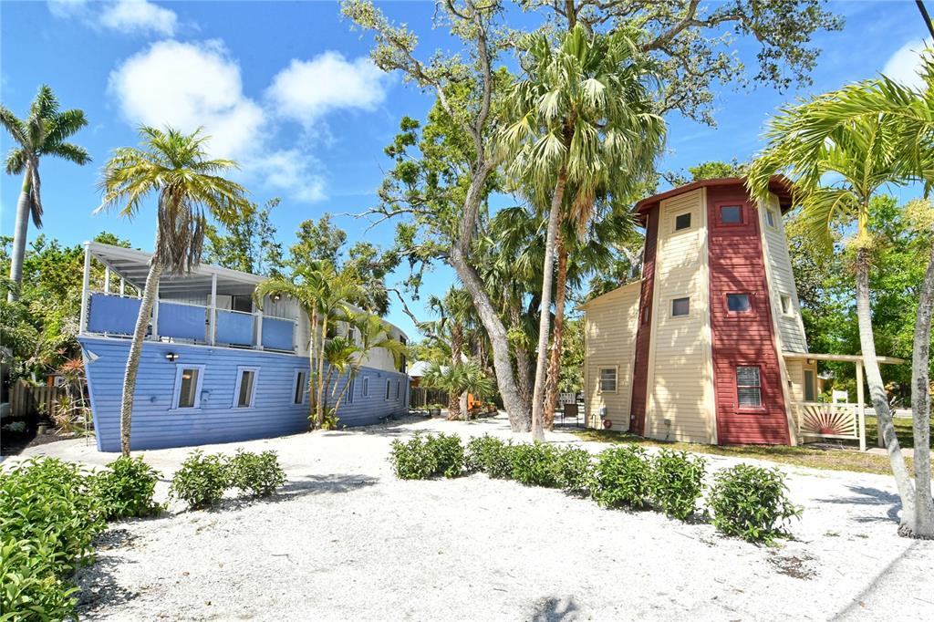 Sarasota, Florida, 34236, United States, 3 Bedrooms Bedrooms, ,3 BathroomsBathrooms,Residential,For Sale,1743279