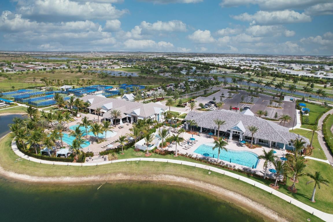 Port St Lucie, Florida, 34987, United States, 3 Bedrooms Bedrooms, ,2 BathroomsBathrooms,Residential,For Sale,1978732