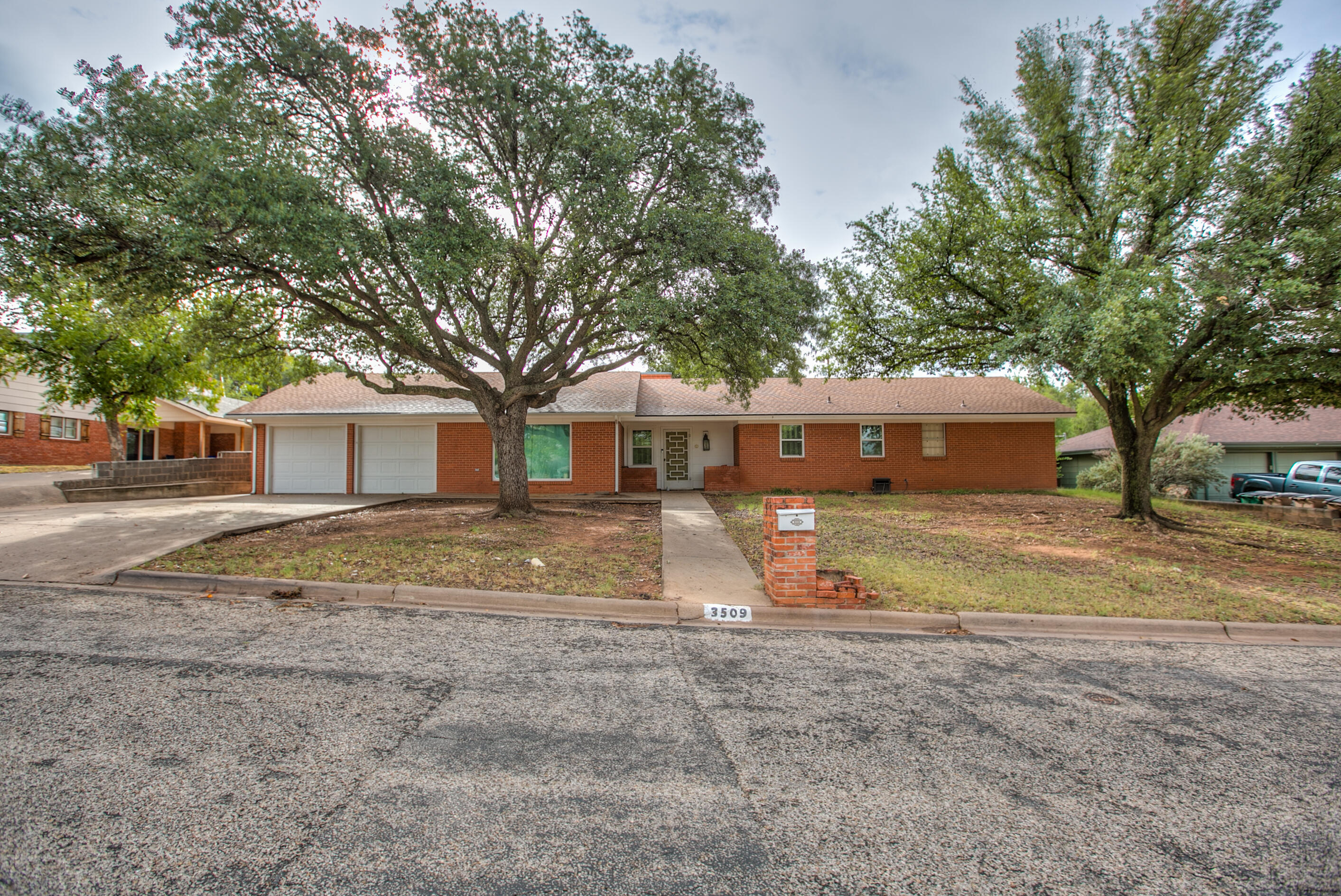 Beauregard Ave, San Angelo, TX 76904