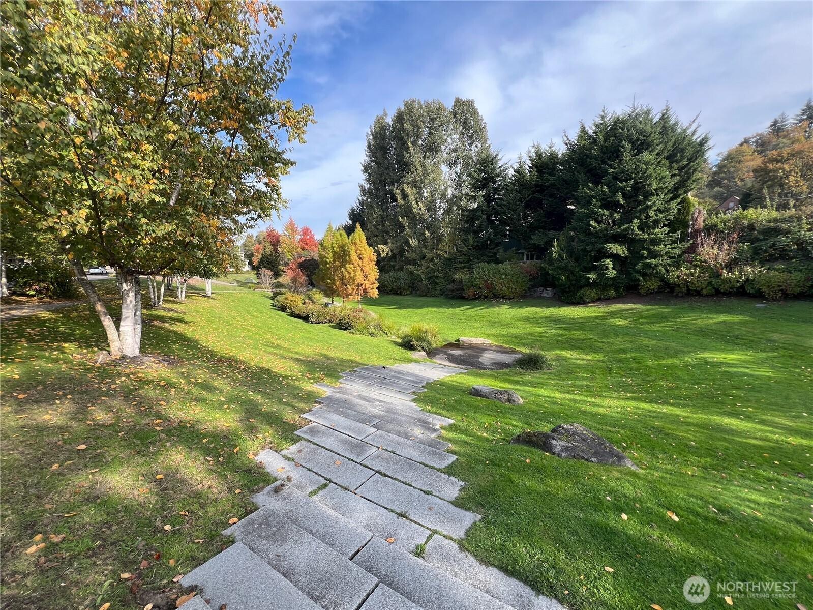 SEATTLE, Washington, 98122, United States, 3 Bedrooms Bedrooms, ,2 BathroomsBathrooms,Residential,For Sale,1987926