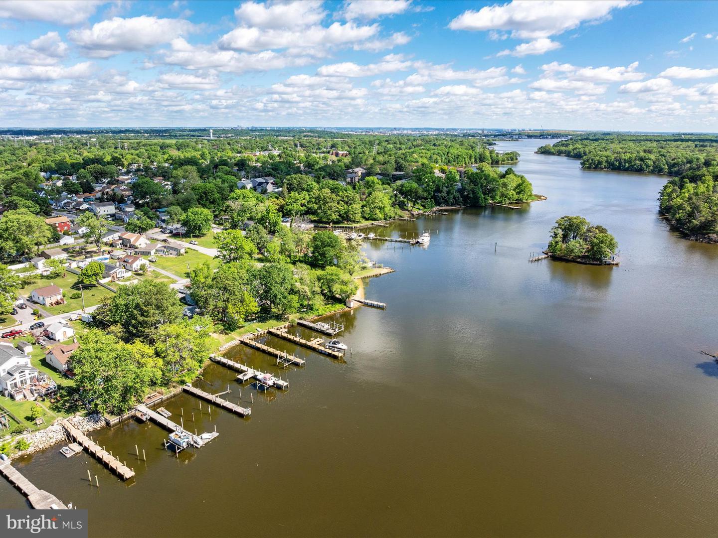 Glen Burnie, Maryland, 21060, United States, 3 Bedrooms Bedrooms, ,2 BathroomsBathrooms,Residential,For Sale,1958960