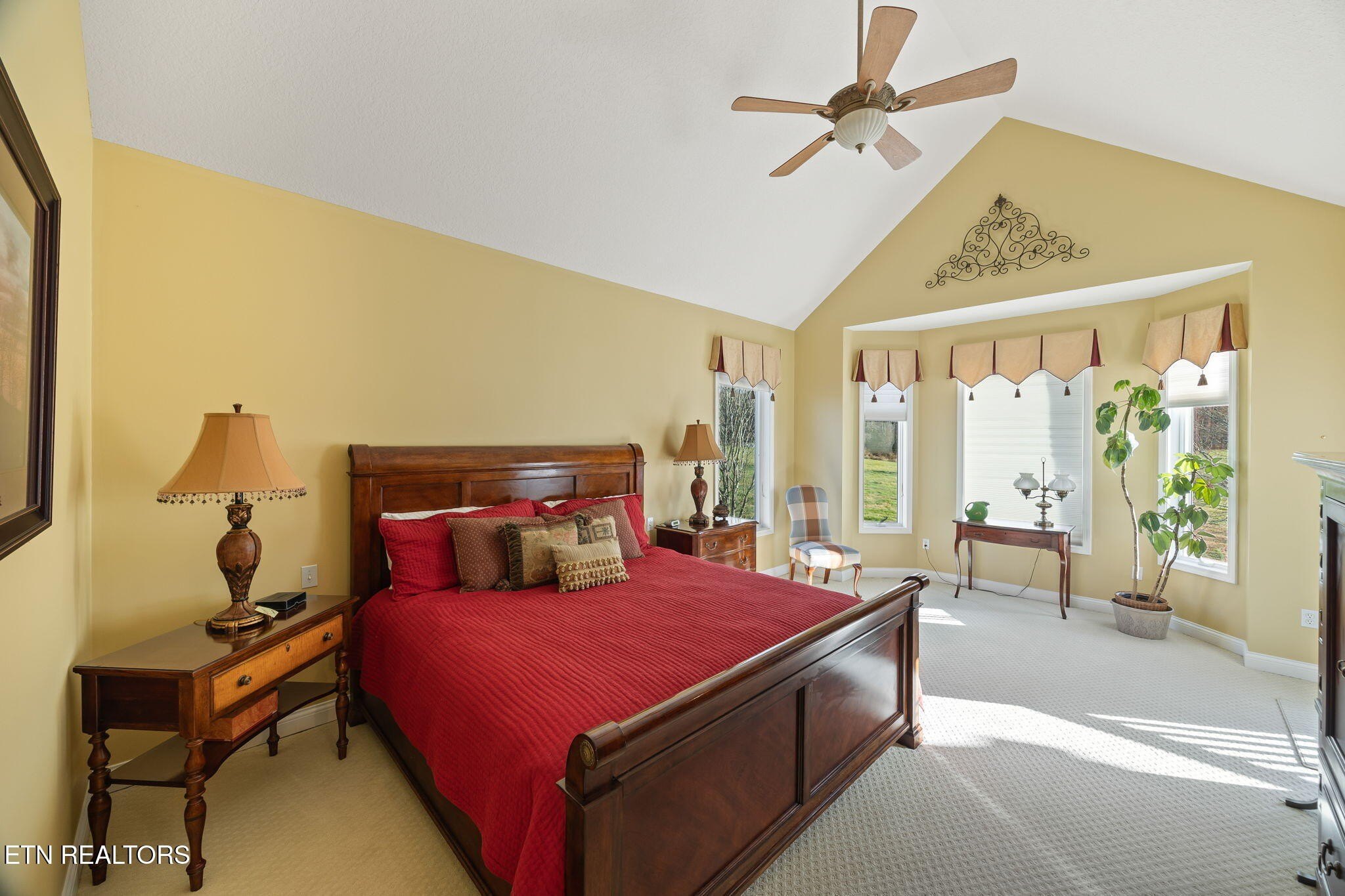 Deer Lodge, Tennessee, 37726, United States, 3 Bedrooms Bedrooms, ,4 BathroomsBathrooms,Residential,For Sale,1996492