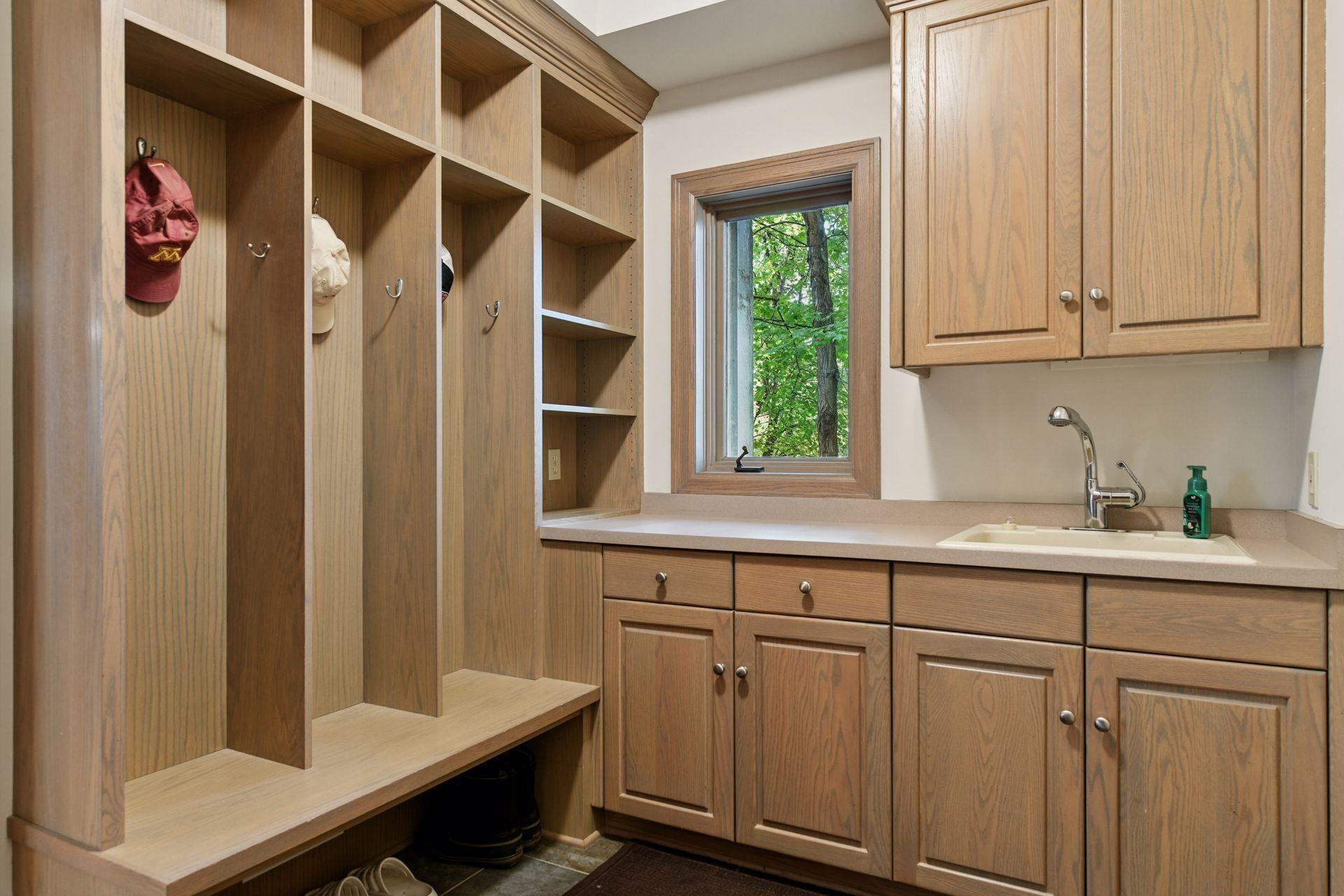 Shorewood, Minnesota, 55331, United States, 5 Bedrooms Bedrooms, ,4 BathroomsBathrooms,Residential,For Sale,1947057
