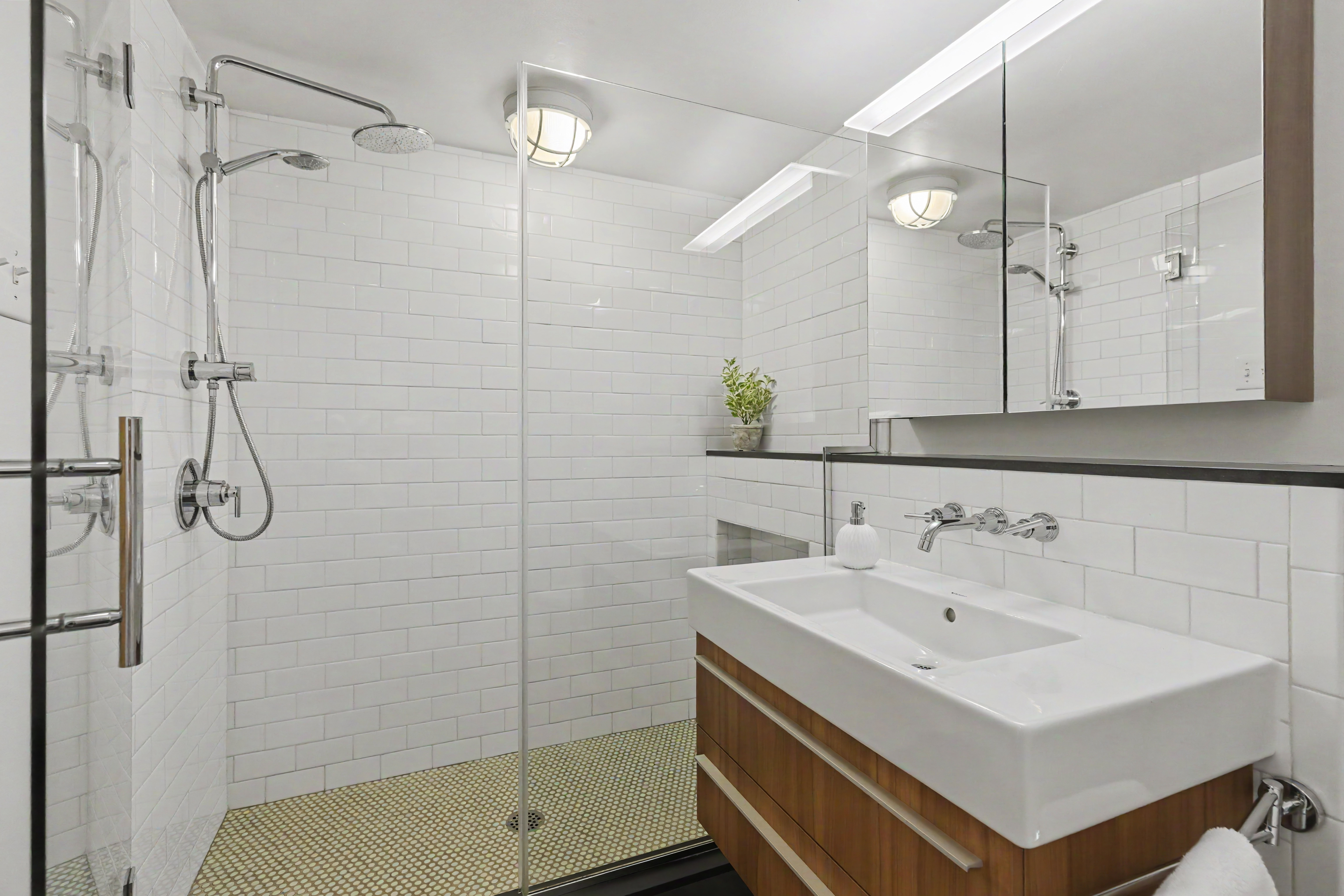  34 Nippon Street, Philadelphia, PA 19119 - 物件實景