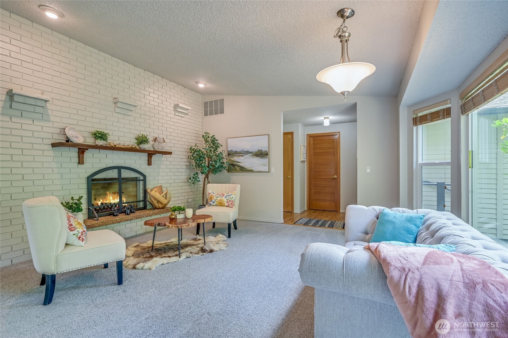 Puyallup, Washington, 98374, United States, 3 Bedrooms Bedrooms, ,1 BathroomBathrooms,Residential,For Sale,1917065