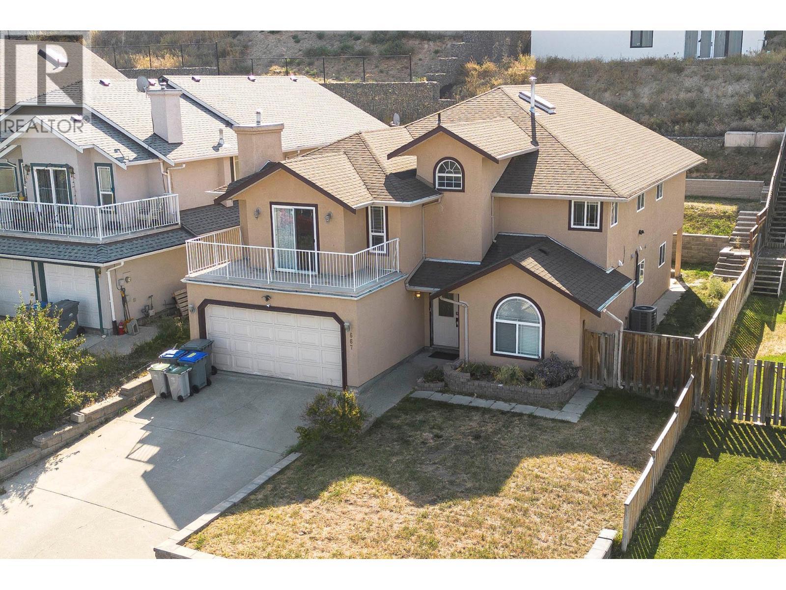 KAMLOOPS, British Columbia, V1S 1W2, CA, 6 Bedrooms Bedrooms, ,4 BathroomsBathrooms,Residential,For Sale,1950563