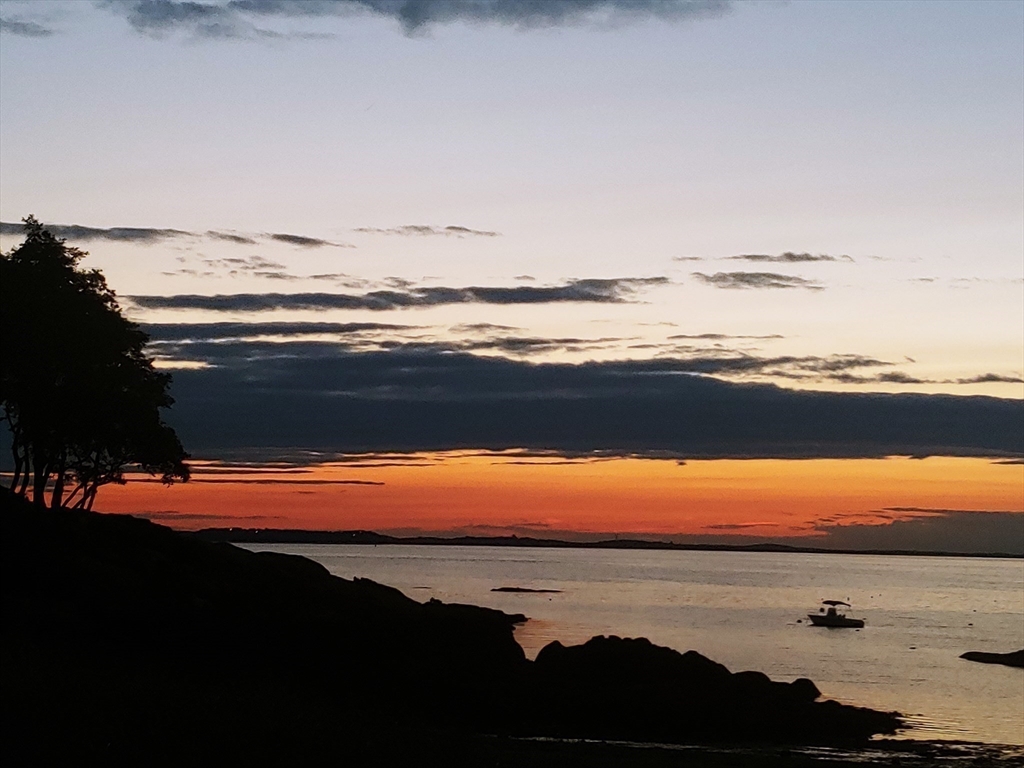 Gloucester, Massachusetts, 01930, United States, 3 Bedrooms Bedrooms, ,1 BathroomBathrooms,Residential,For Sale,2003205