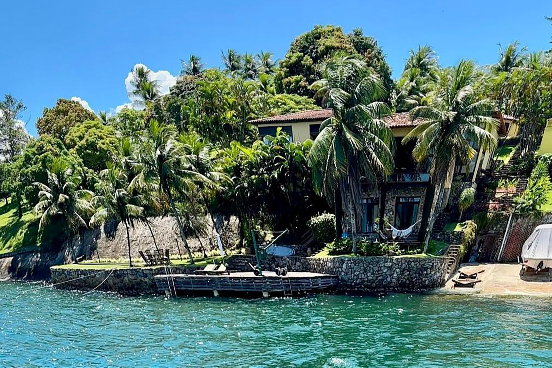  Residence with ocean and mountain views and direct water access - 物件實景