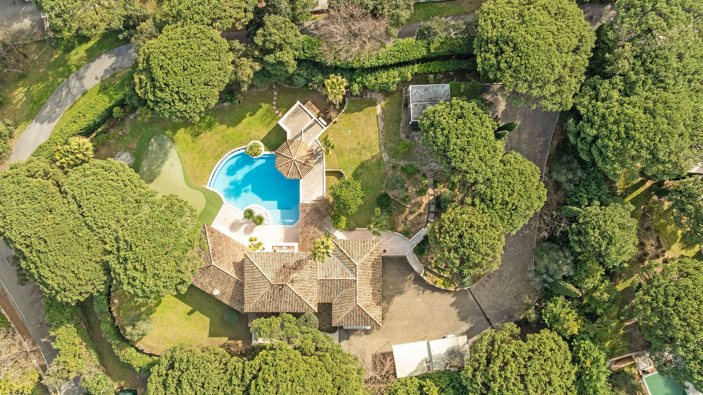  Saint-Tropez villa 300 sqm, sea view, renovation potential near Pampelonne - 物件實景