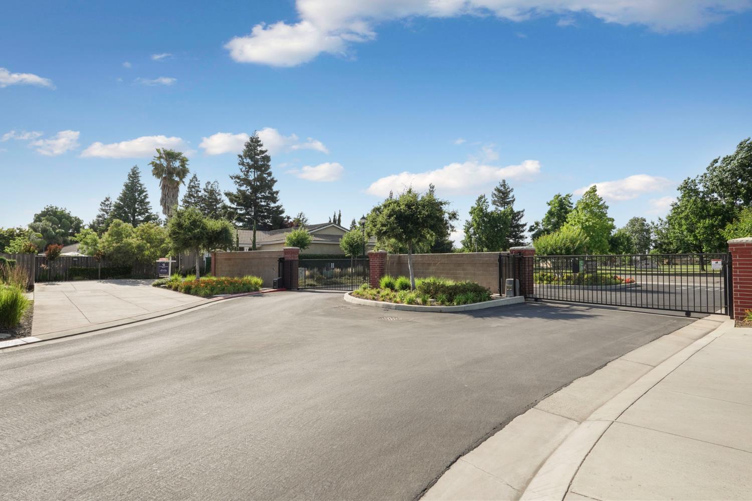 Lodi, California, 95242, United States, 2 Bedrooms Bedrooms, ,3 BathroomsBathrooms,Residential,For Sale,1848550