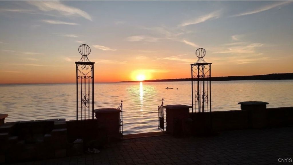 Sylvan Beach, New York, 13157, United States, 4 Bedrooms Bedrooms, ,2 BathroomsBathrooms,Residential,For Sale,1988028