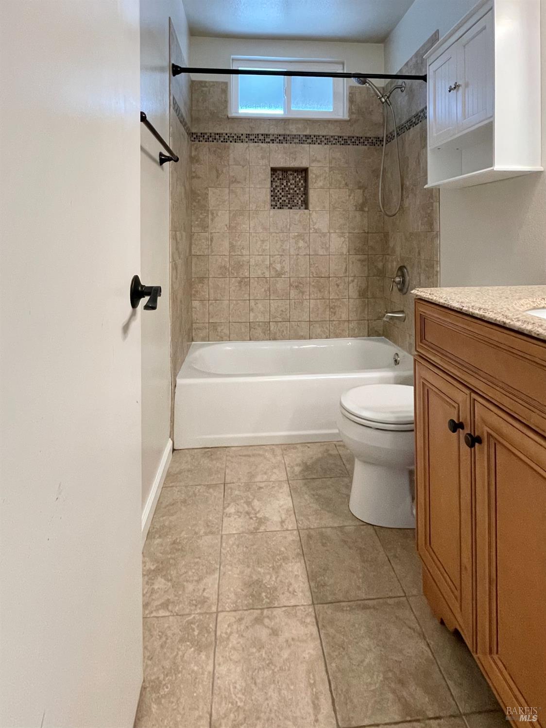 Cotati, California, 94931, United States, ,Residential,For Sale,1908598