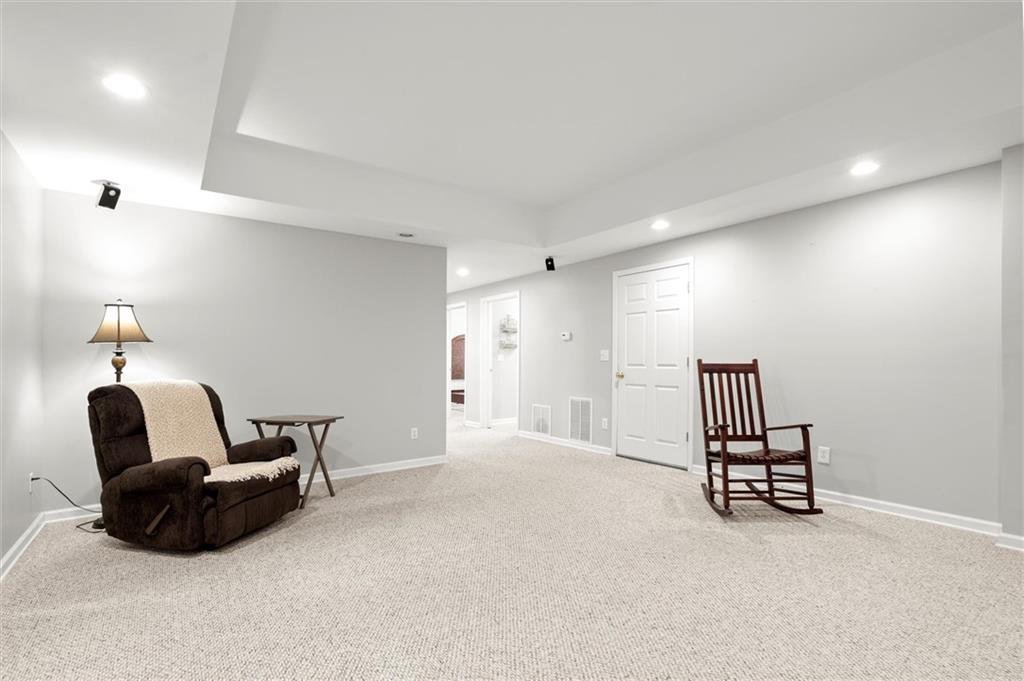 Woodstock, Georgia, 30188, United States, 6 Bedrooms Bedrooms, ,5 BathroomsBathrooms,Residential,For Sale,2009227