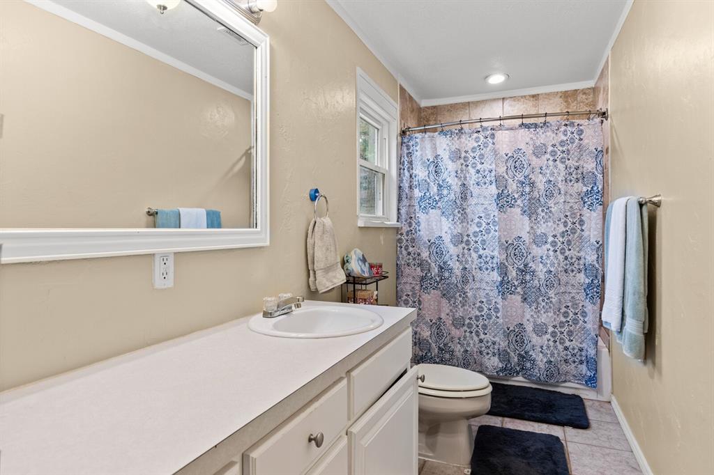 China Spring, Texas, 76633, United States, 3 Bedrooms Bedrooms, ,2 BathroomsBathrooms,Residential,For Sale,1986064