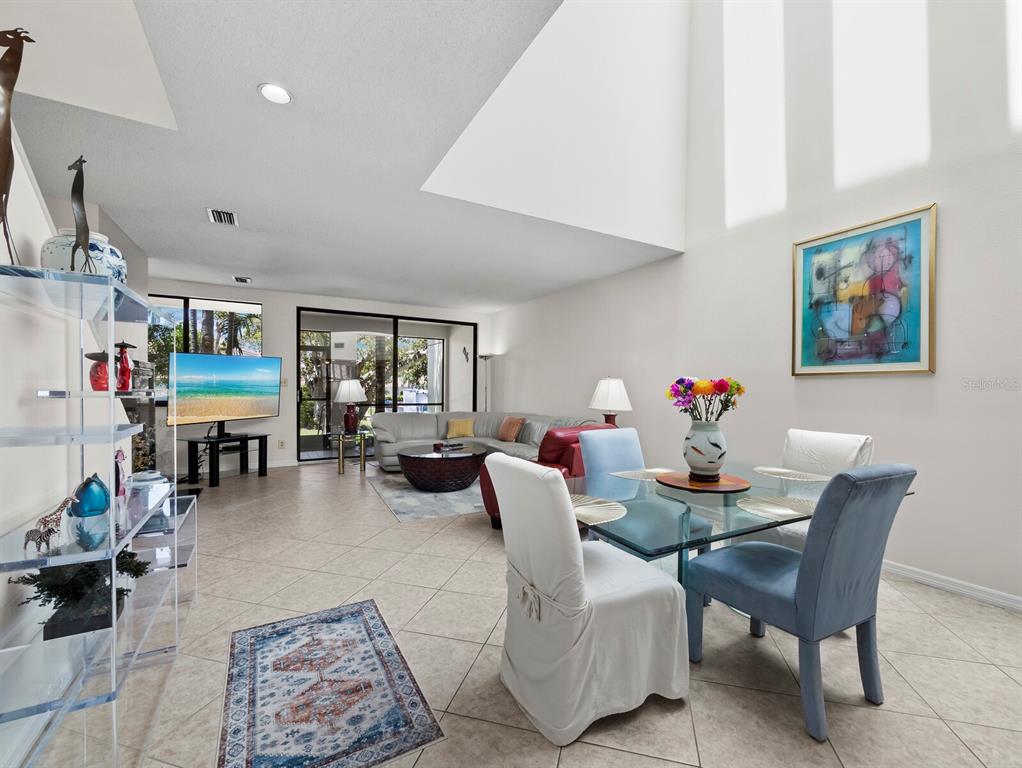 Longboat Key, Florida, 34228, United States, 2 Bedrooms Bedrooms, ,3 BathroomsBathrooms,Residential,For Sale,1942168