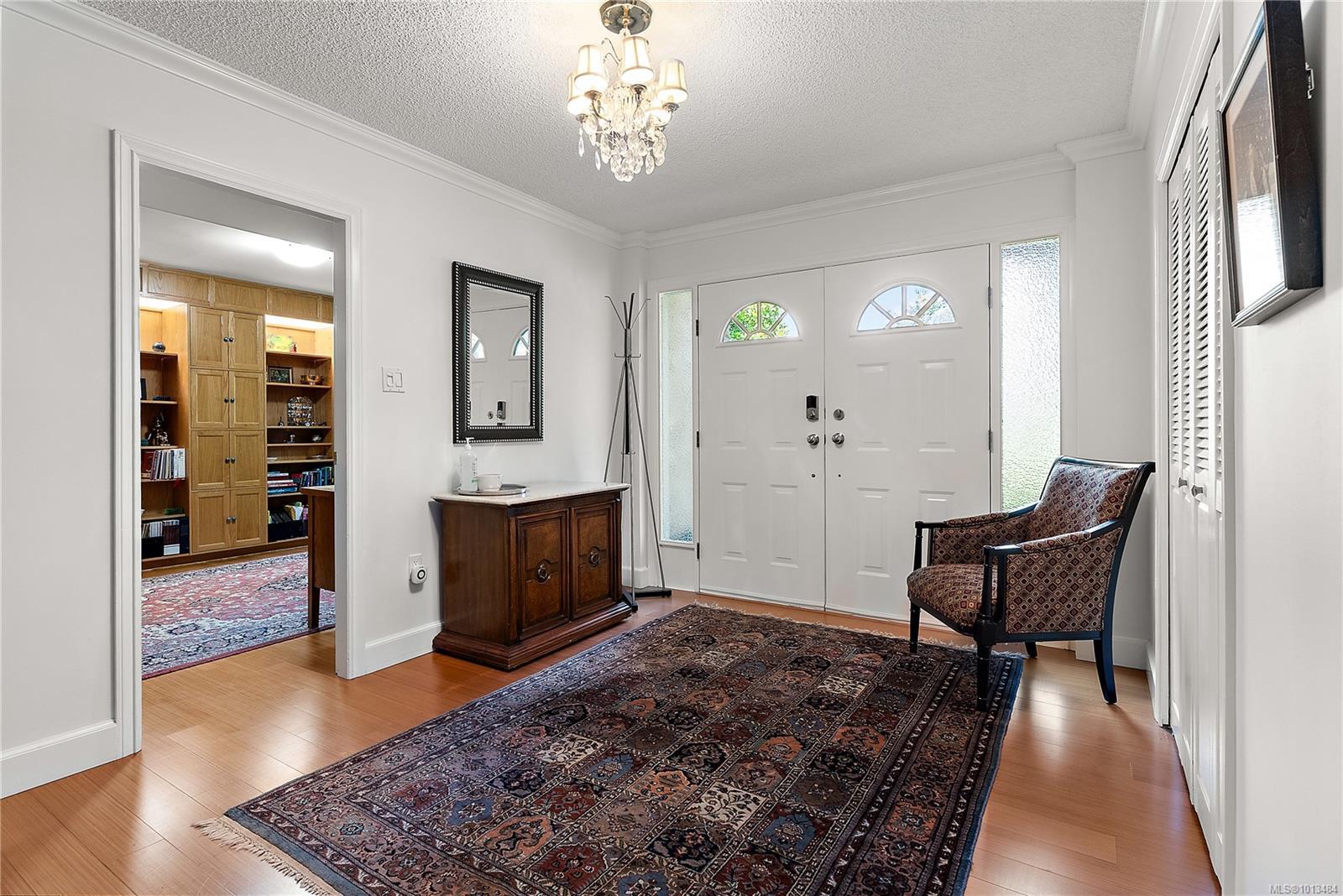 NORTH SAANICH, British Columbia, V8L 5J4, CA, 5 Bedrooms Bedrooms, ,Residential,For Sale,1950110