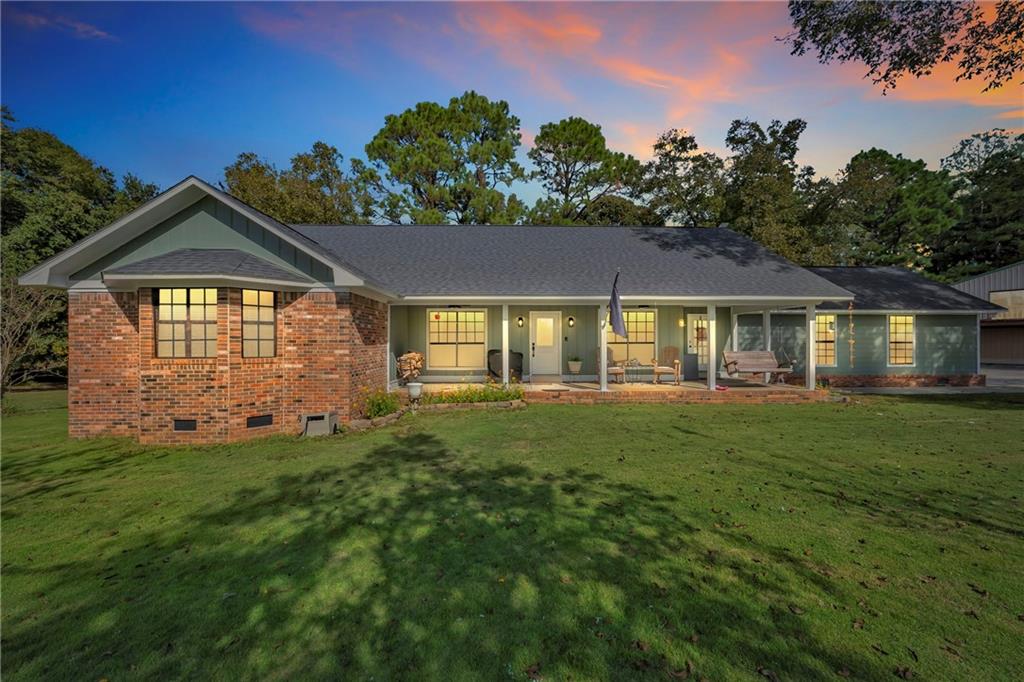 Grand Bay, Alabama, 36541, United States, 5 Bedrooms Bedrooms, ,3 BathroomsBathrooms,Residential,For Sale,2000990