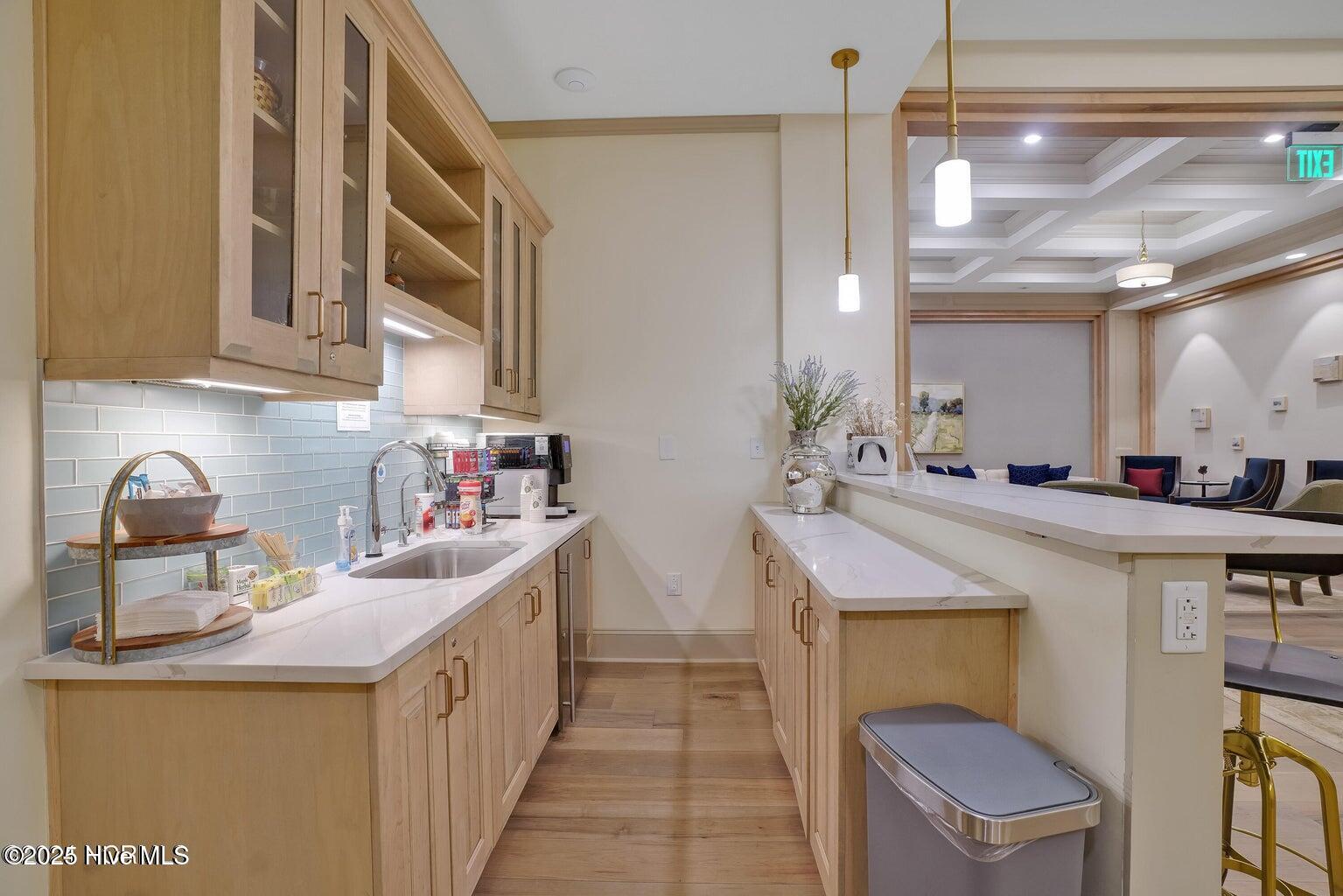 Wilmington, North Carolina, 28401, United States, 1 Bedroom Bedrooms, ,2 BathroomsBathrooms,Residential,For Sale,1917150