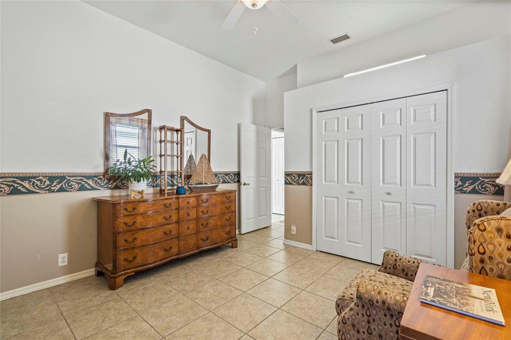 Bradenton, Florida, 34212, United States, 3 Bedrooms Bedrooms, ,3 BathroomsBathrooms,Residential,For Sale,1991817