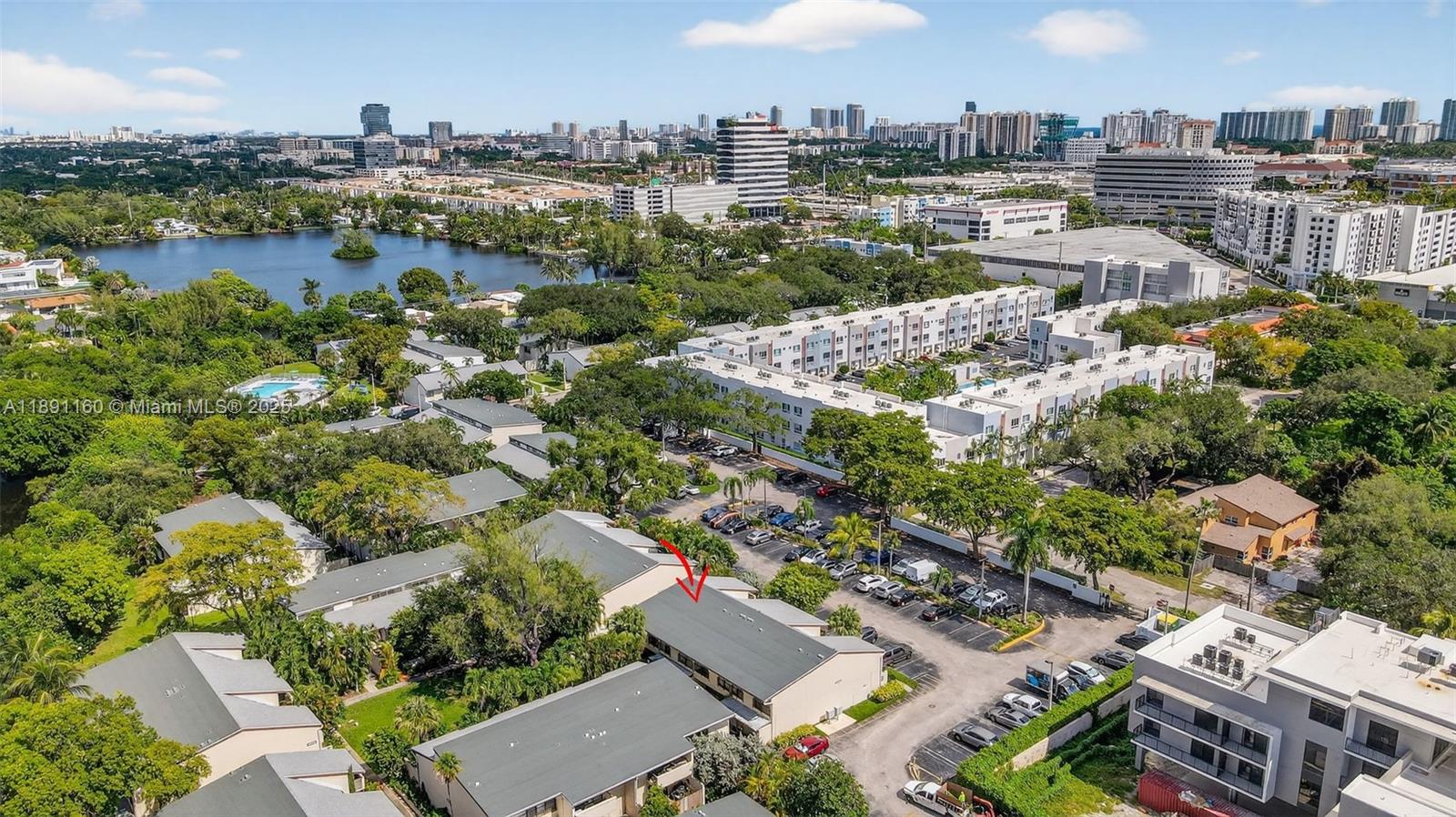 Miami, Florida, 33180, United States, 3 Bedrooms Bedrooms, ,3 BathroomsBathrooms,Residential,For Sale,1961045