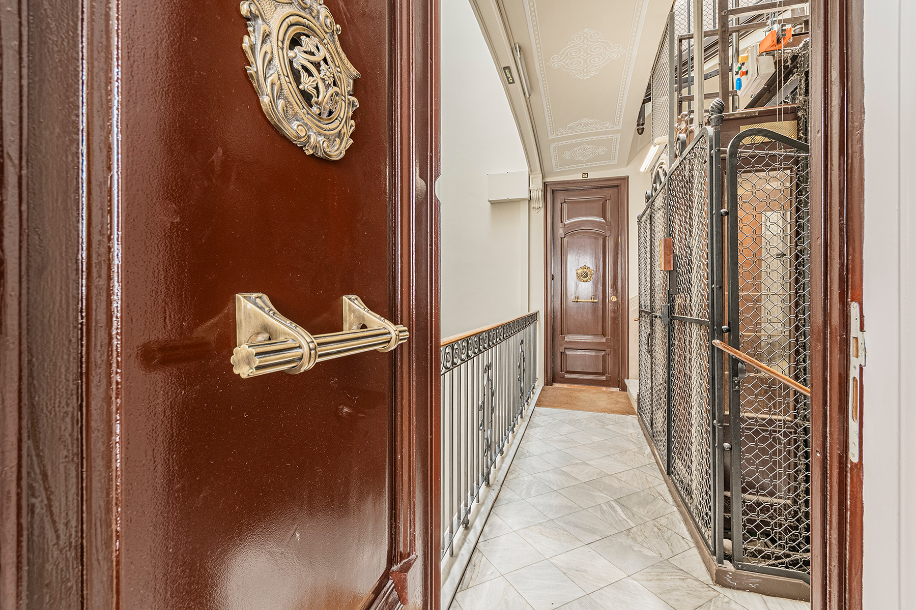  Extraordinary apartment on high floor in central Eixample - 物件實景