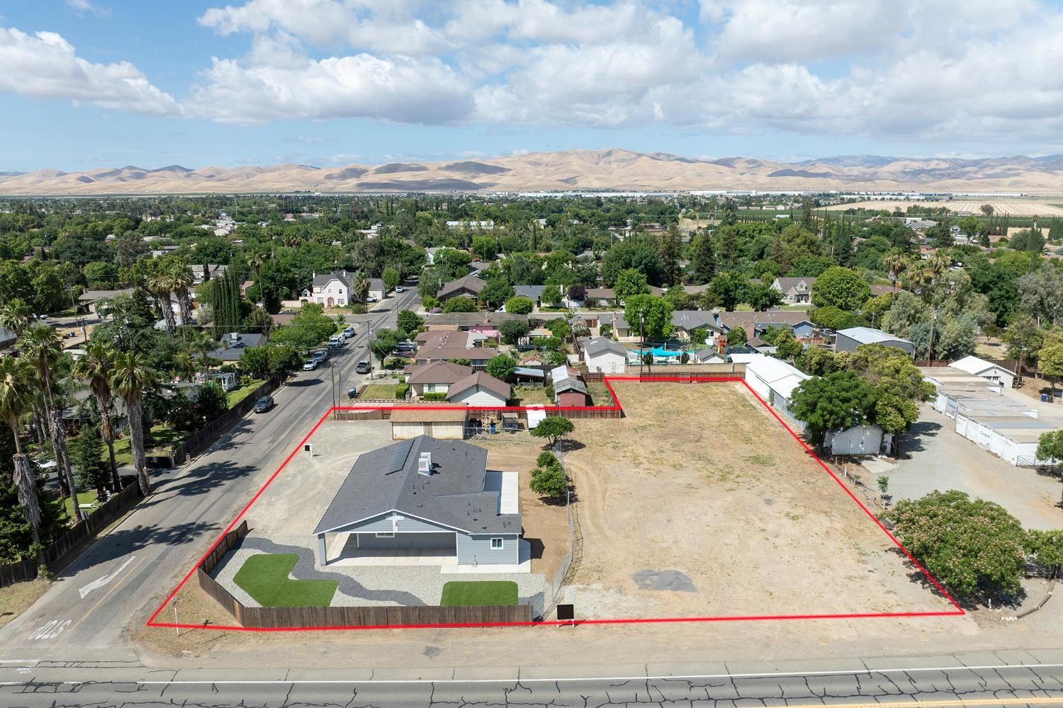 Patterson, California, 95363, United States, ,Residential,For Sale,2049183