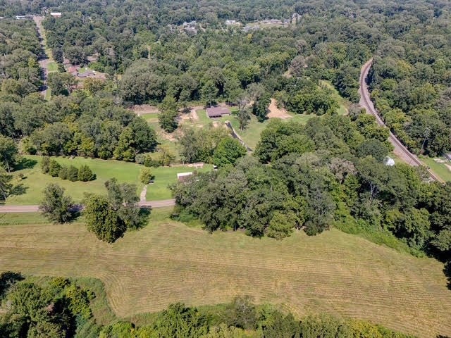 Vicksburg, Mississippi, 39183, United States, 4 Bedrooms Bedrooms, ,4 BathroomsBathrooms,Residential,For Sale,1919653