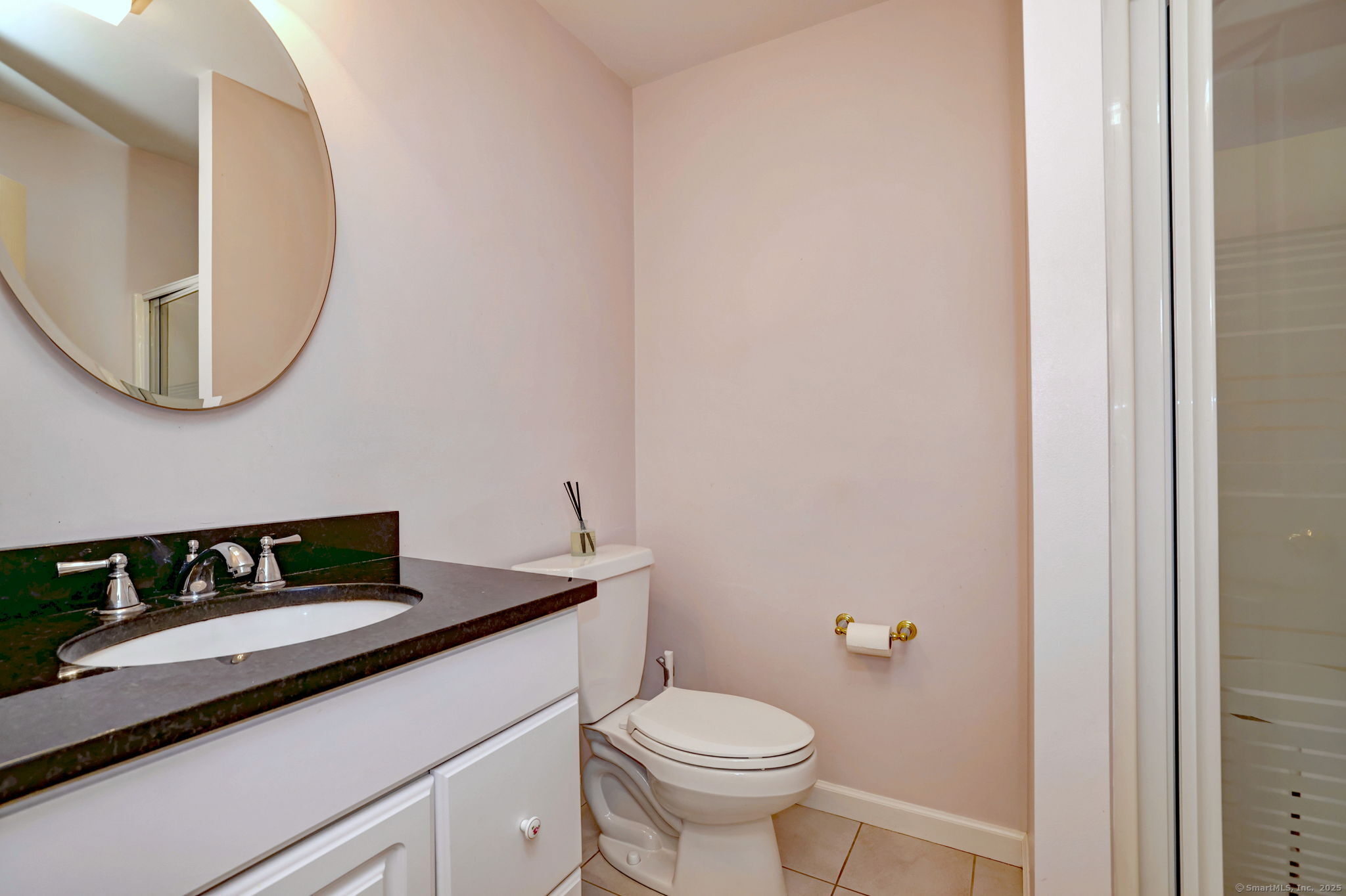 Orange, Connecticut, 06477, United States, 4 Bedrooms Bedrooms, ,4 BathroomsBathrooms,Residential,For Sale,1987664