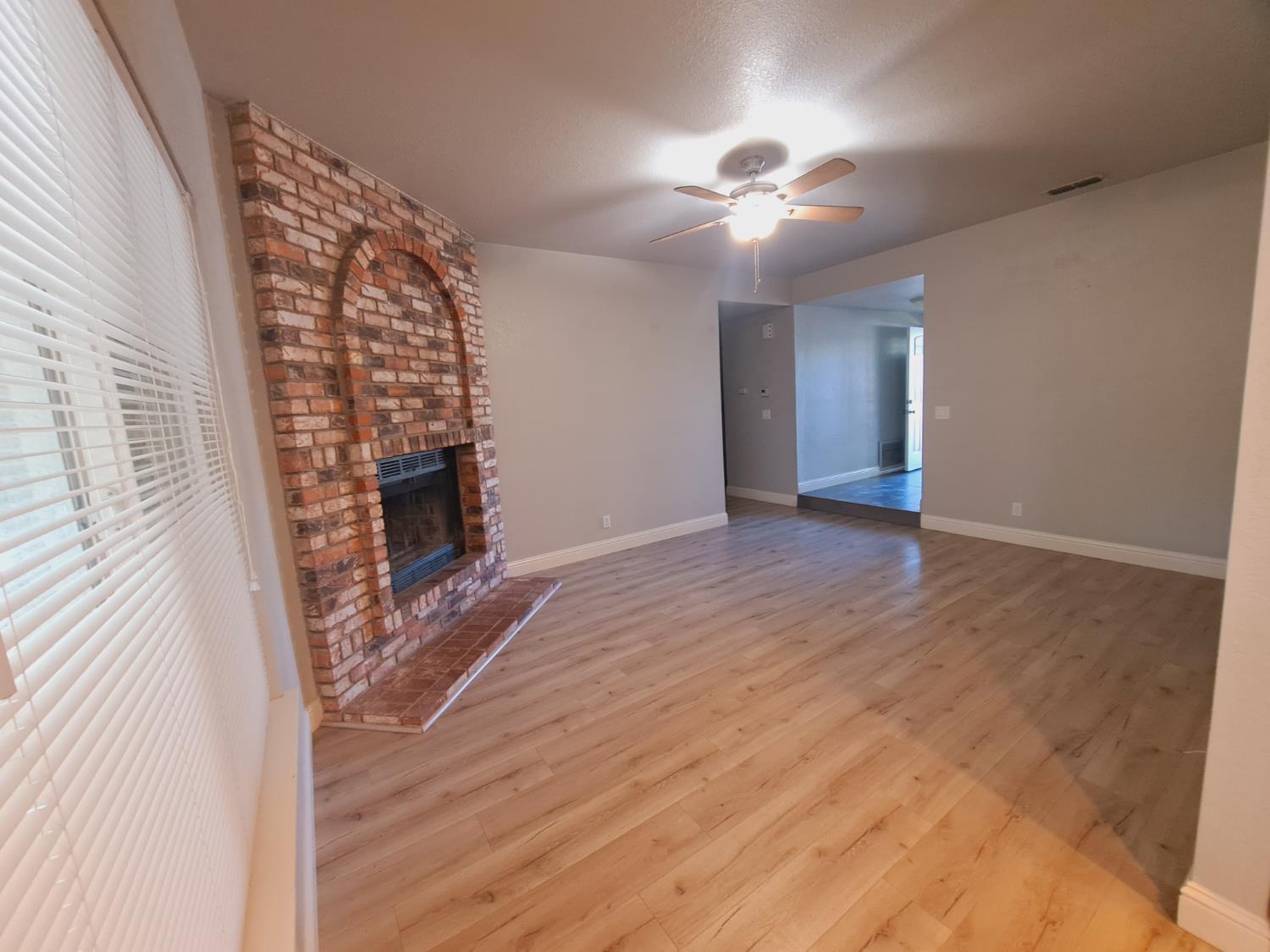 Lincoln, California, 95648, United States, 3 Bedrooms Bedrooms, ,2 BathroomsBathrooms,Residential,For Sale,1983454