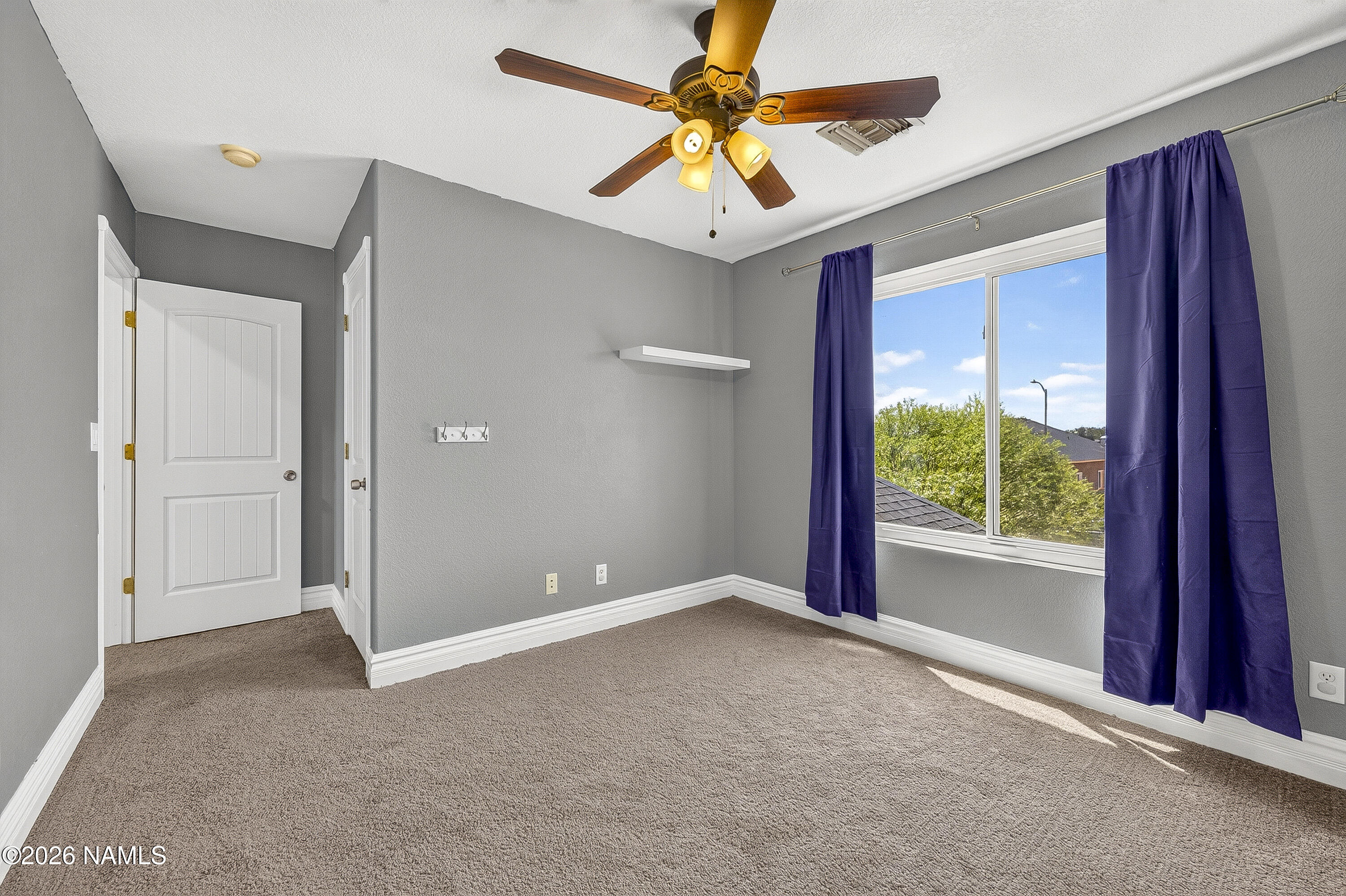  1914 Round House Drive, Winslow, AZ, 86047 - 物件實景