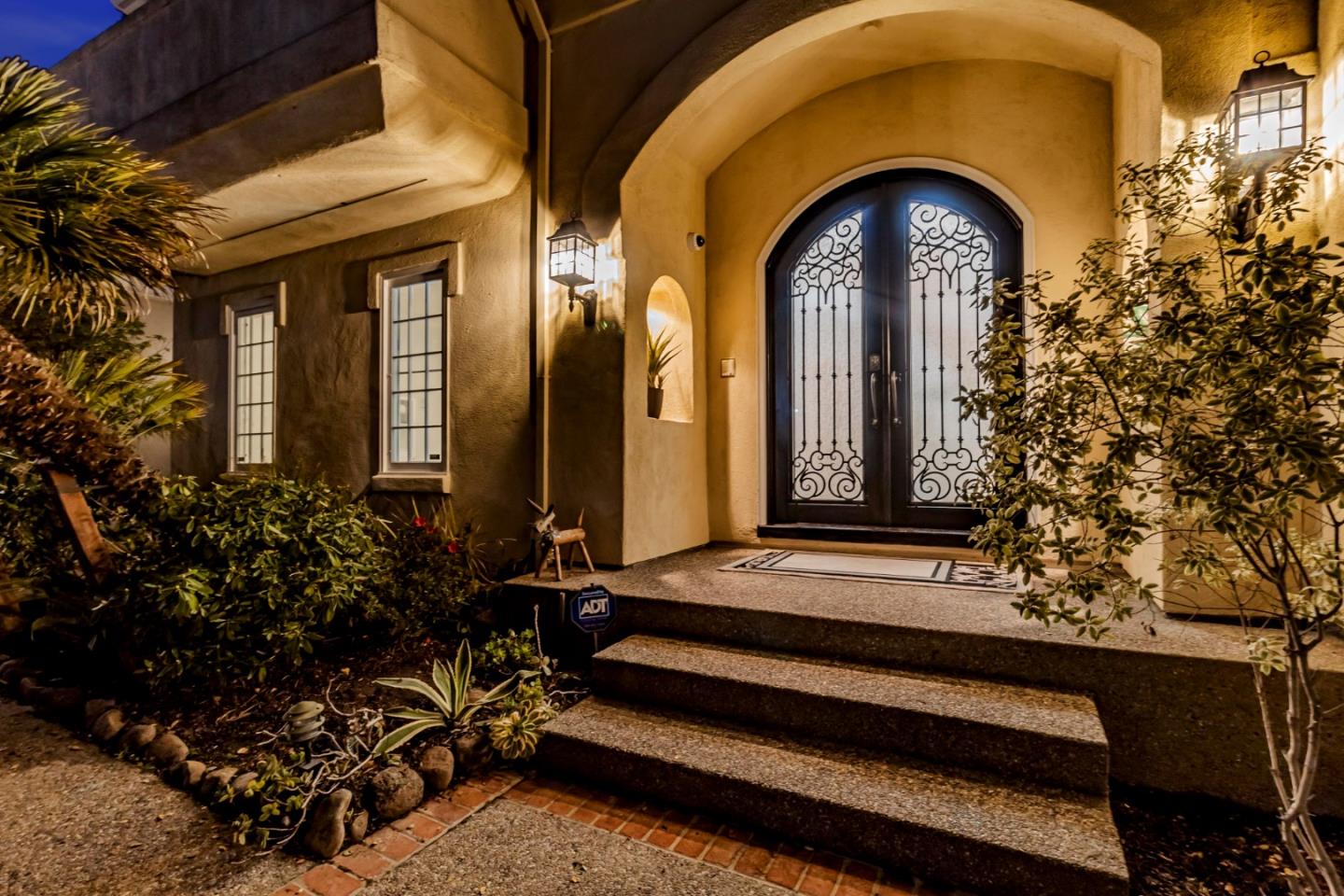 San Carlos, California, 94070, United States, 5 Bedrooms Bedrooms, ,5 BathroomsBathrooms,Residential,For Sale,1700172