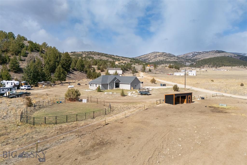 Anaconda, Montana, 59711, United States, 5 Bedrooms Bedrooms, ,3 BathroomsBathrooms,Residential,For Sale,1923651
