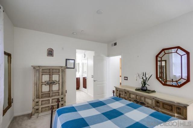 Santee, California, 92071, United States, 2 Bedrooms Bedrooms, ,2 BathroomsBathrooms,Residential,For Sale,1929099