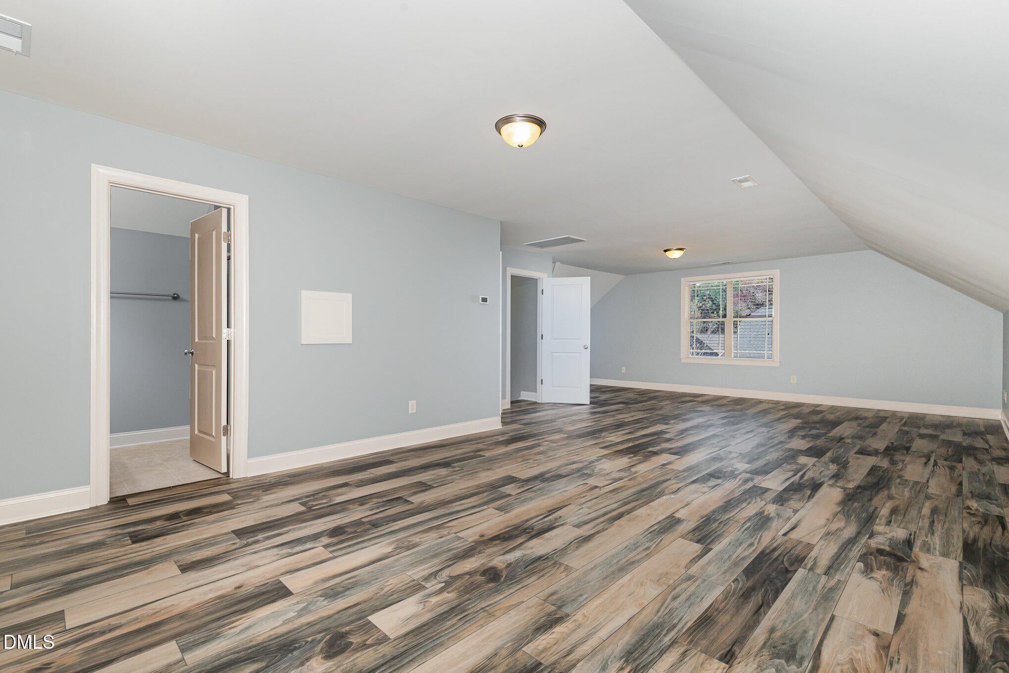 Clayton, North Carolina, 27520, United States, 4 Bedrooms Bedrooms, ,3 BathroomsBathrooms,Residential,For Sale,1989661