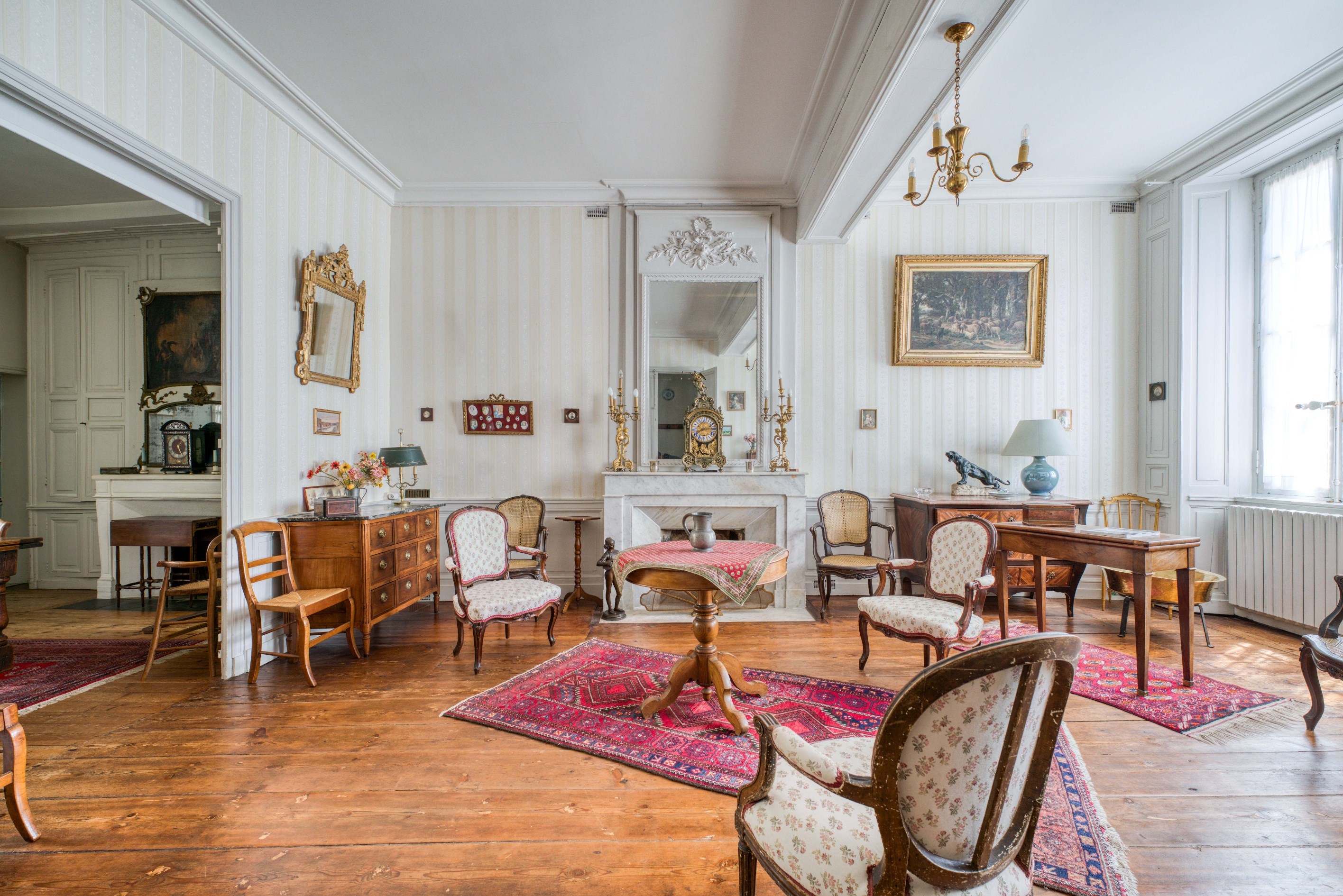  A 19th-Century Residence with a Garden in the Heart of La Rochelle - 物件實景