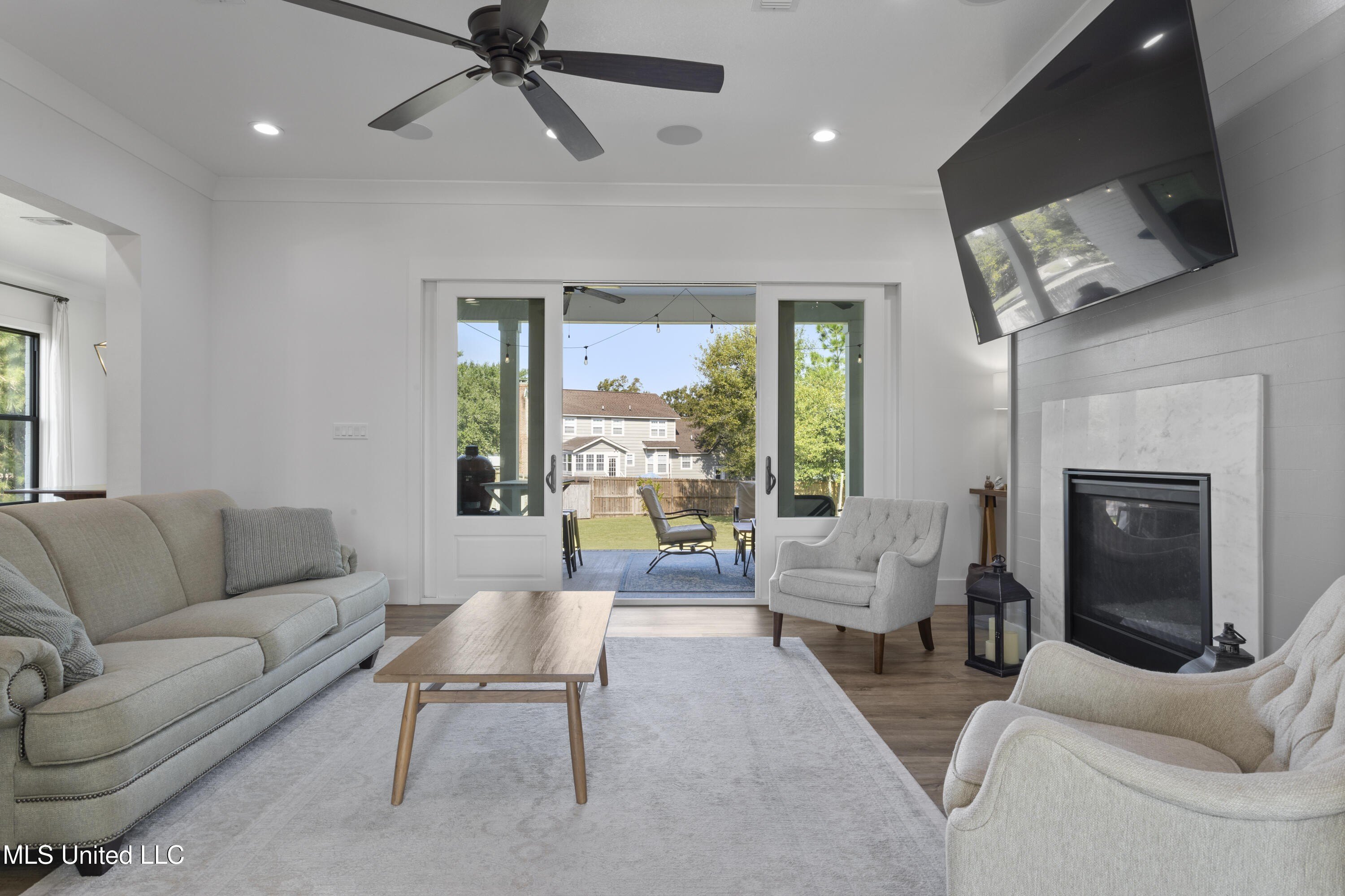 Biloxi, Mississippi, 39531, United States, 4 Bedrooms Bedrooms, ,4 BathroomsBathrooms,Residential,For Sale,1978703