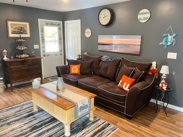 Branch, Michigan, 49402, United States, 5 Bedrooms Bedrooms, ,4 BathroomsBathrooms,Residential,For Sale,1986273