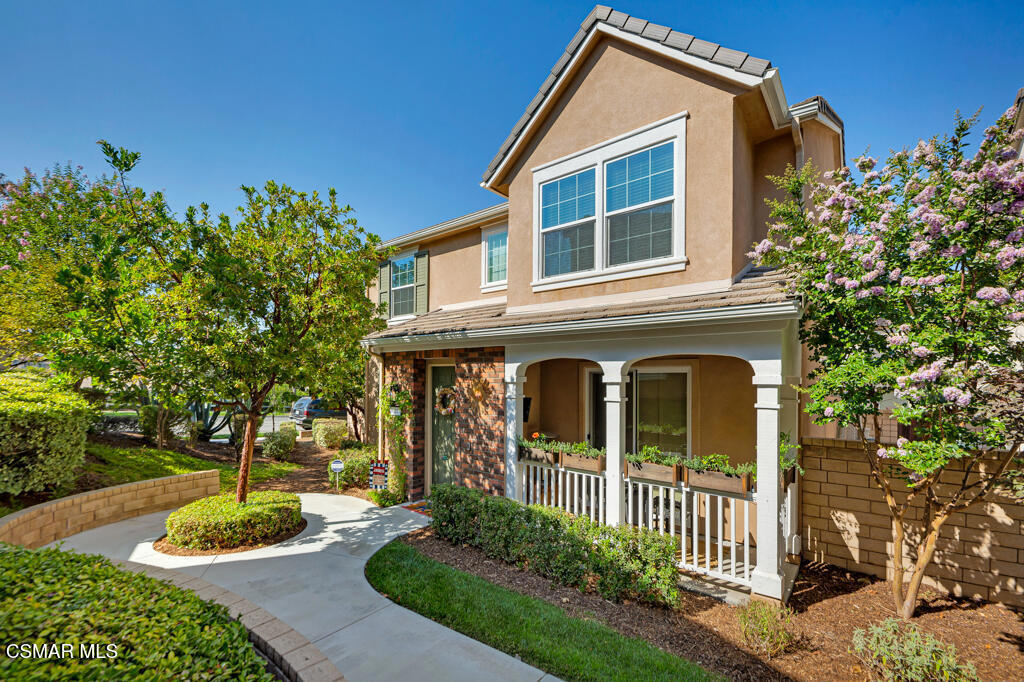 Valencia, California, 91354, United States, 4 Bedrooms Bedrooms, ,3 BathroomsBathrooms,Residential,For Sale,1914107