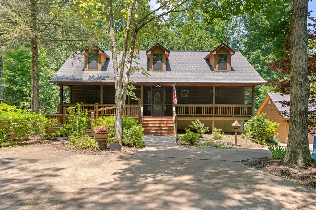 Blue Ridge, Georgia, 30513, United States, 3 Bedrooms Bedrooms, ,3 BathroomsBathrooms,Residential,For Sale,1980618