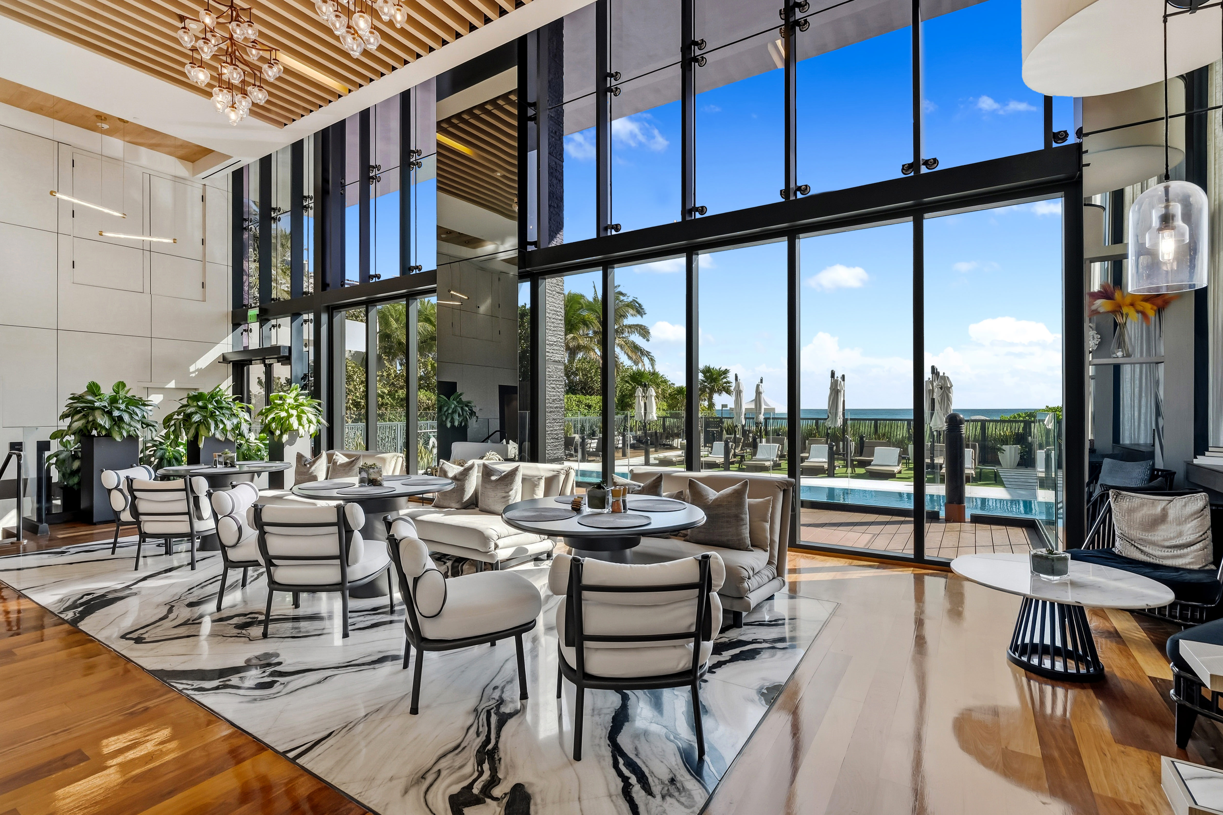  17141 Collins Ave, Sunny Isles Beach, FL, 33160 - 物件實景