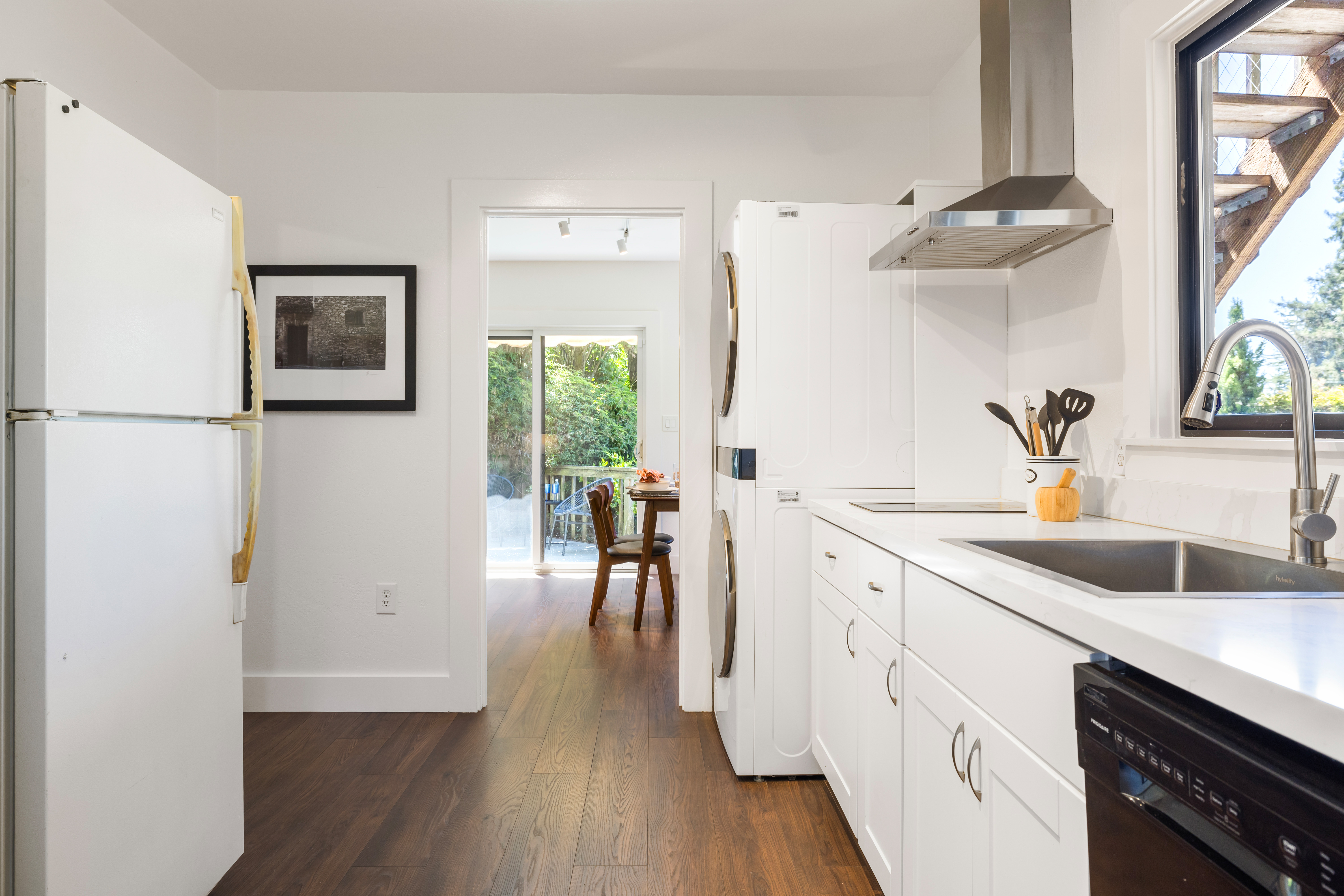  Timeless Berkeley Hills Gem with Spectacular Gardens and Bay Views - 物件實景
