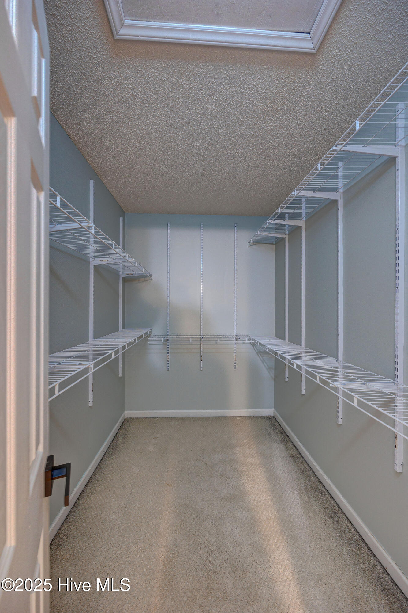 Carolina Beach, North Carolina, 28428, United States, 2 Bedrooms Bedrooms, ,2 BathroomsBathrooms,Residential,For Sale,1956851