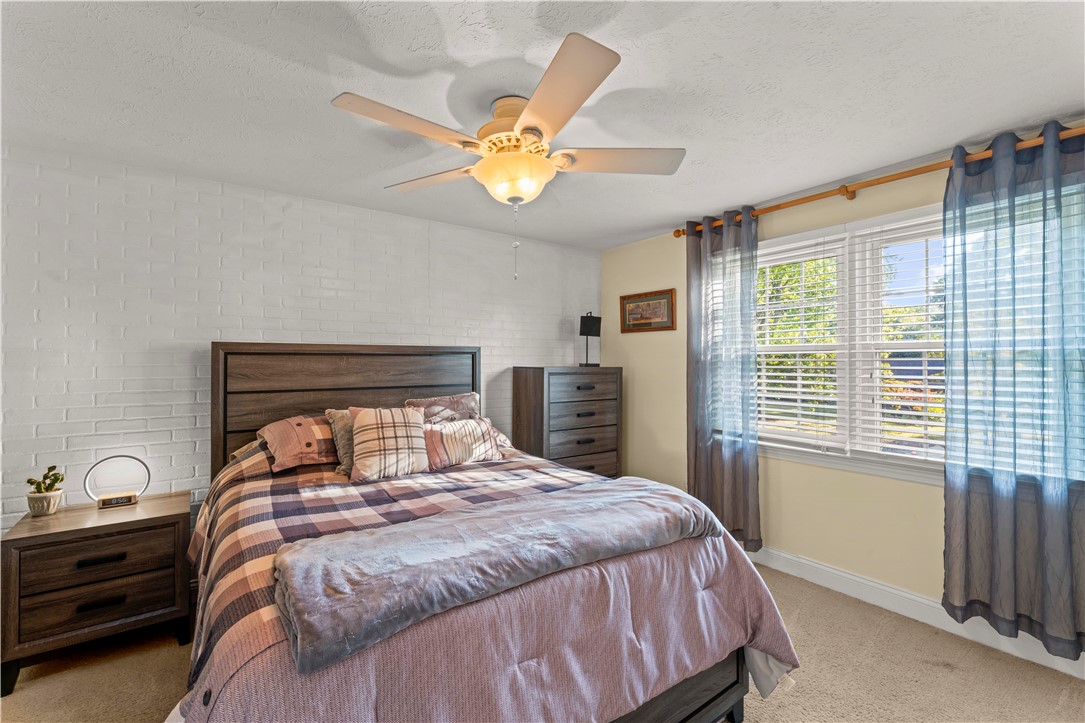 Mcmurray, Pennsylvania, 15317, United States, 4 Bedrooms Bedrooms, ,4 BathroomsBathrooms,Residential,For Sale,1976789