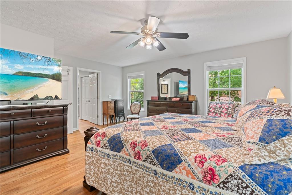 Cleveland, Georgia, 30528, United States, 4 Bedrooms Bedrooms, ,3 BathroomsBathrooms,Residential,For Sale,1986122