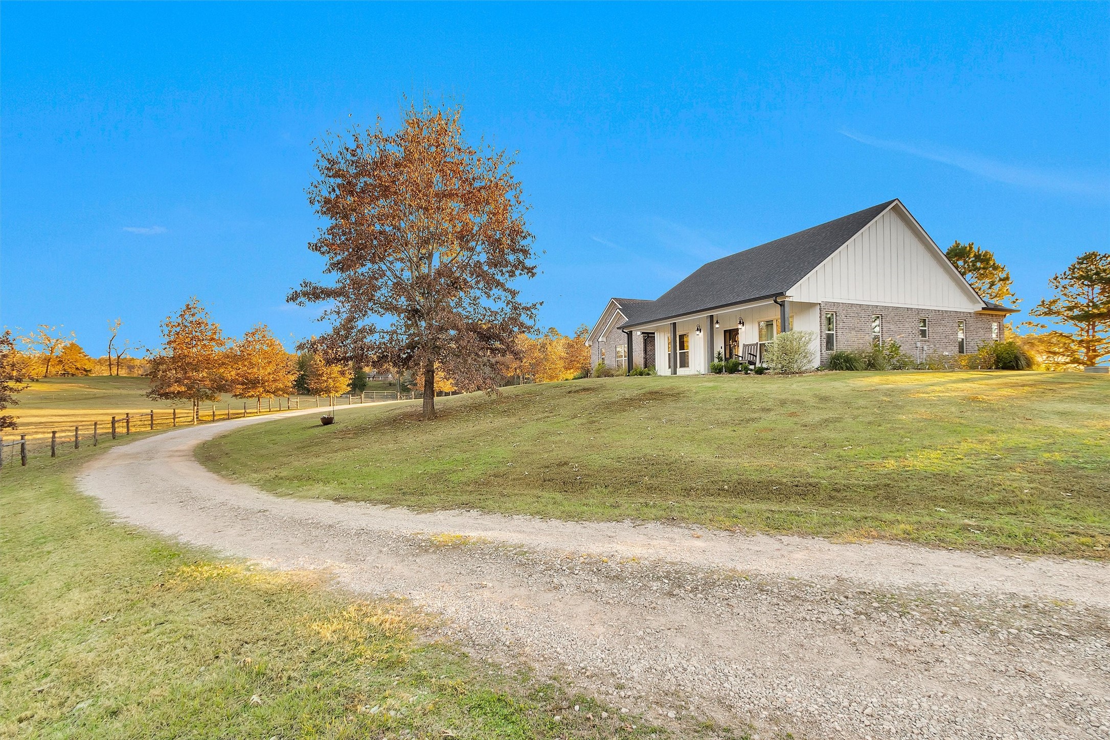 Mount Enterprise, Texas, 75681, United States, ,Residential,For Sale,2001893