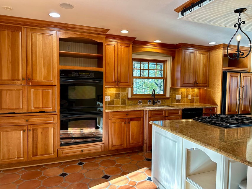 Rhine, Wisconsin, 53020, United States, 3 Bedrooms Bedrooms, ,4 BathroomsBathrooms,Residential,For Sale,1982629