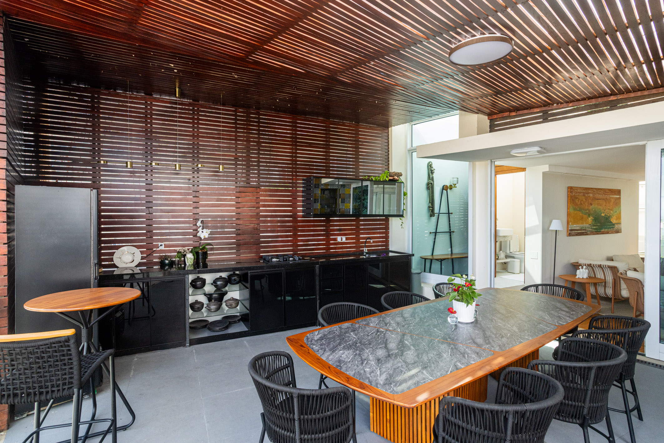  Modernist house with four suites and pool in Jardim Pernambuco - 物件實景