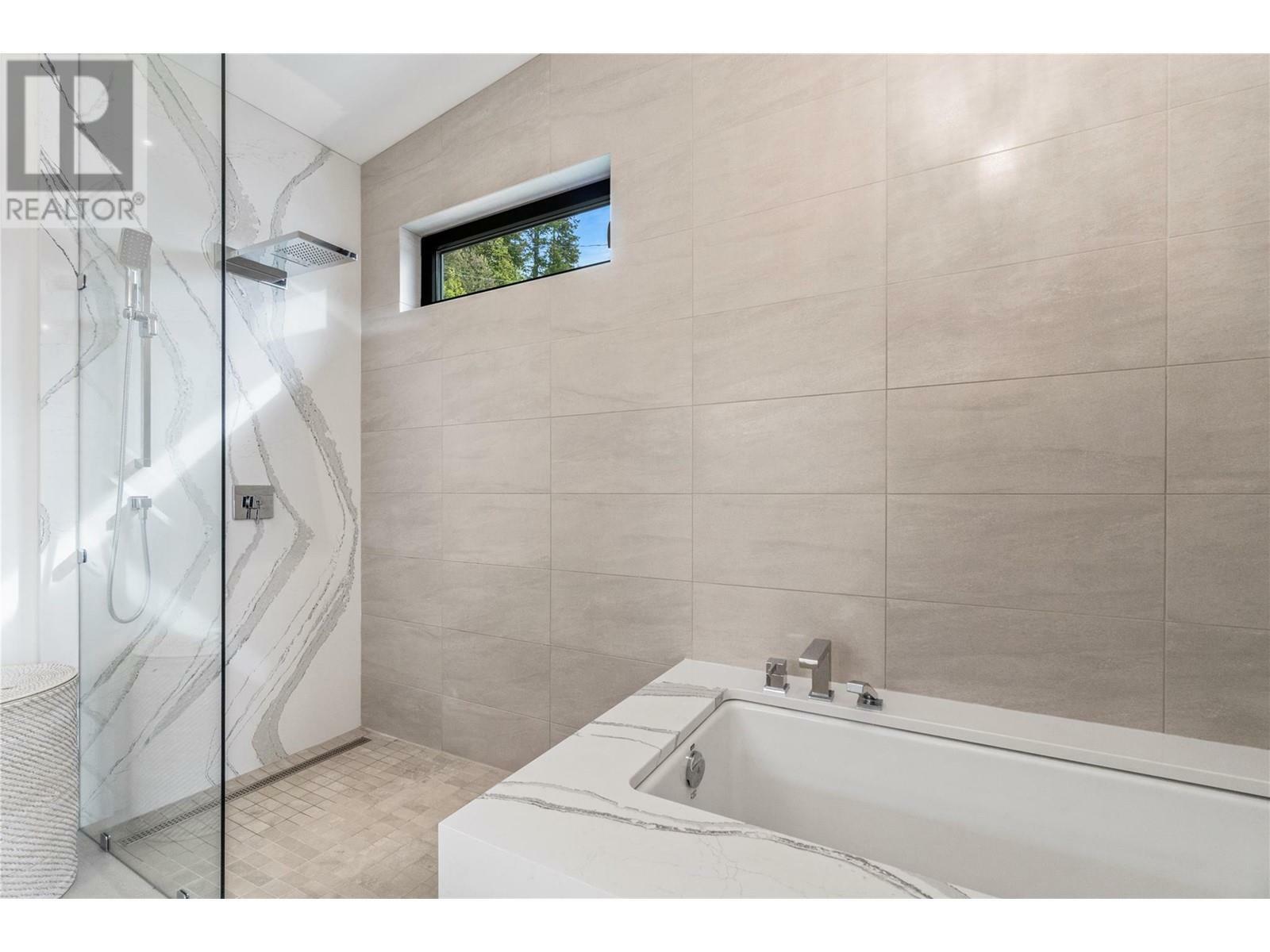 ANGLEMONT, British Columbia, V0E 1M8, CA, 5 Bedrooms Bedrooms, ,3 BathroomsBathrooms,Residential,For Sale,1836909