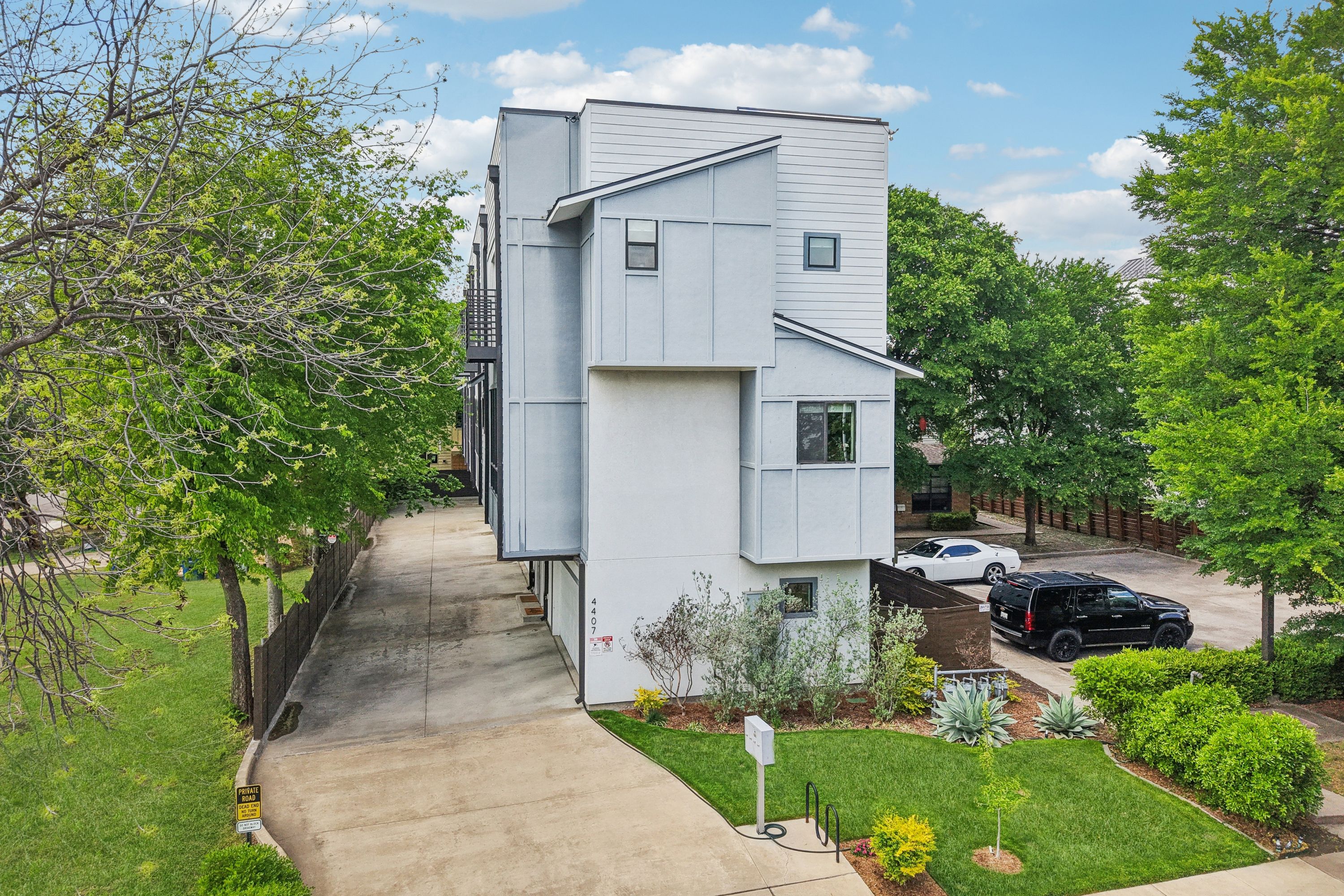  Rooftop Retreat with Skyline Scenery - 物件實景